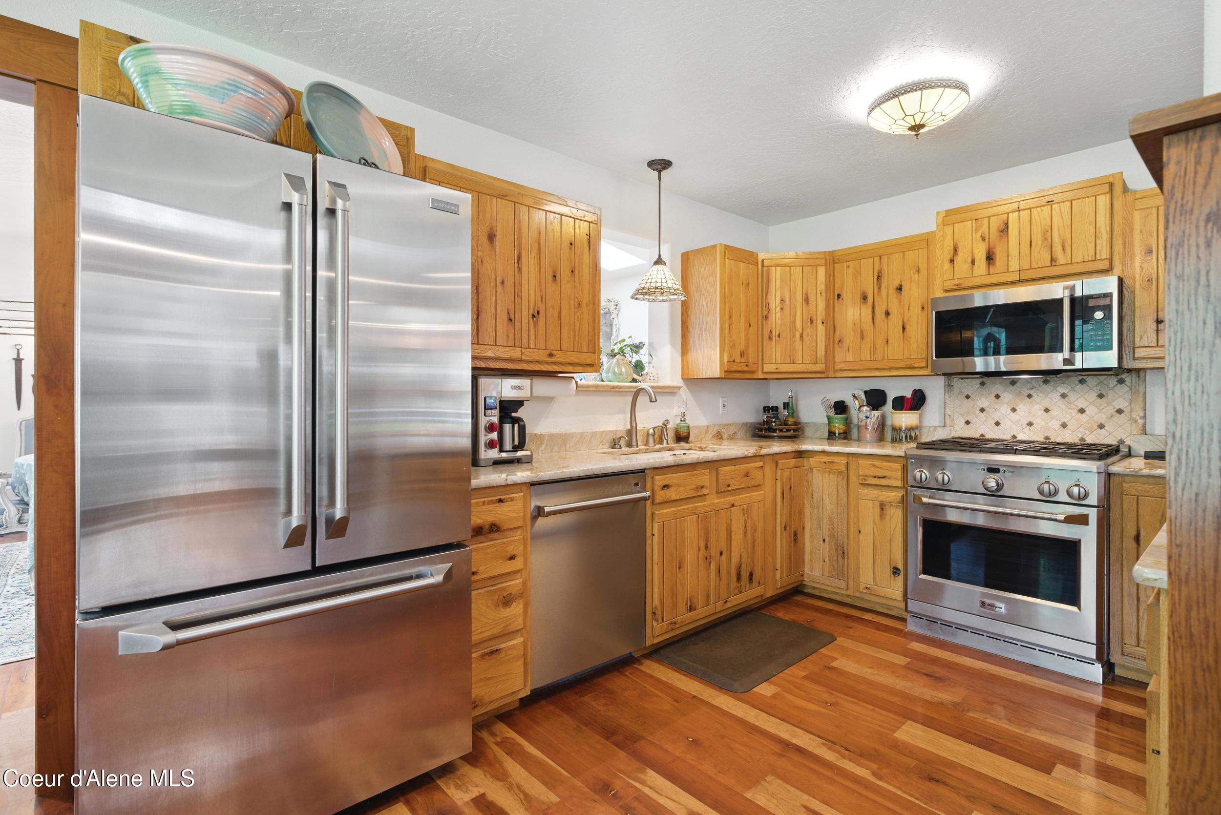 Athol, Idaho, 83801, United States, 6 Bedrooms Bedrooms, ,6 BathroomsBathrooms,Residential,For Sale,1975290