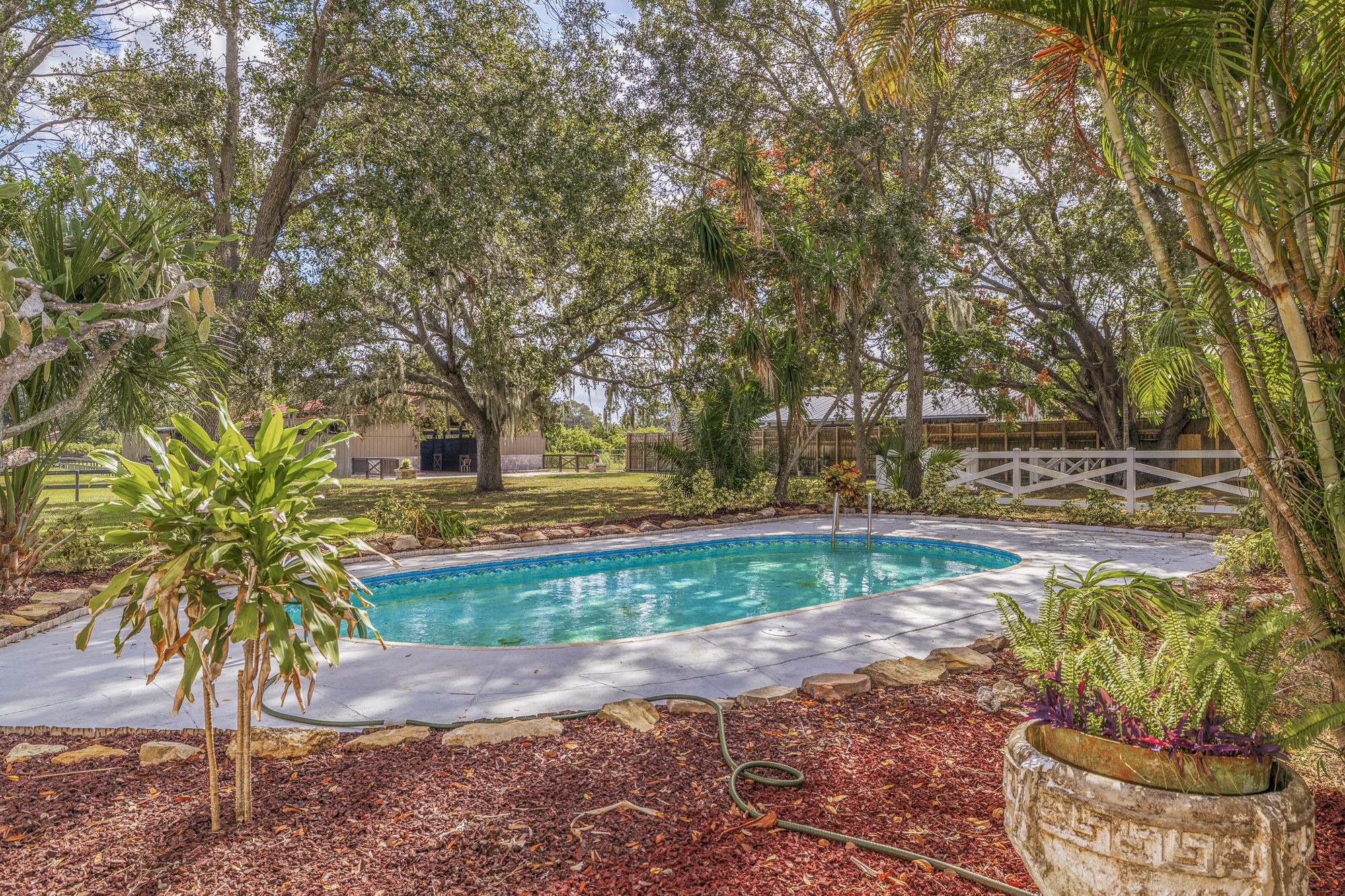 Palmetto, Florida, 34221, United States, 5 Bedrooms Bedrooms, ,4 BathroomsBathrooms,Residential,For Sale,1921911