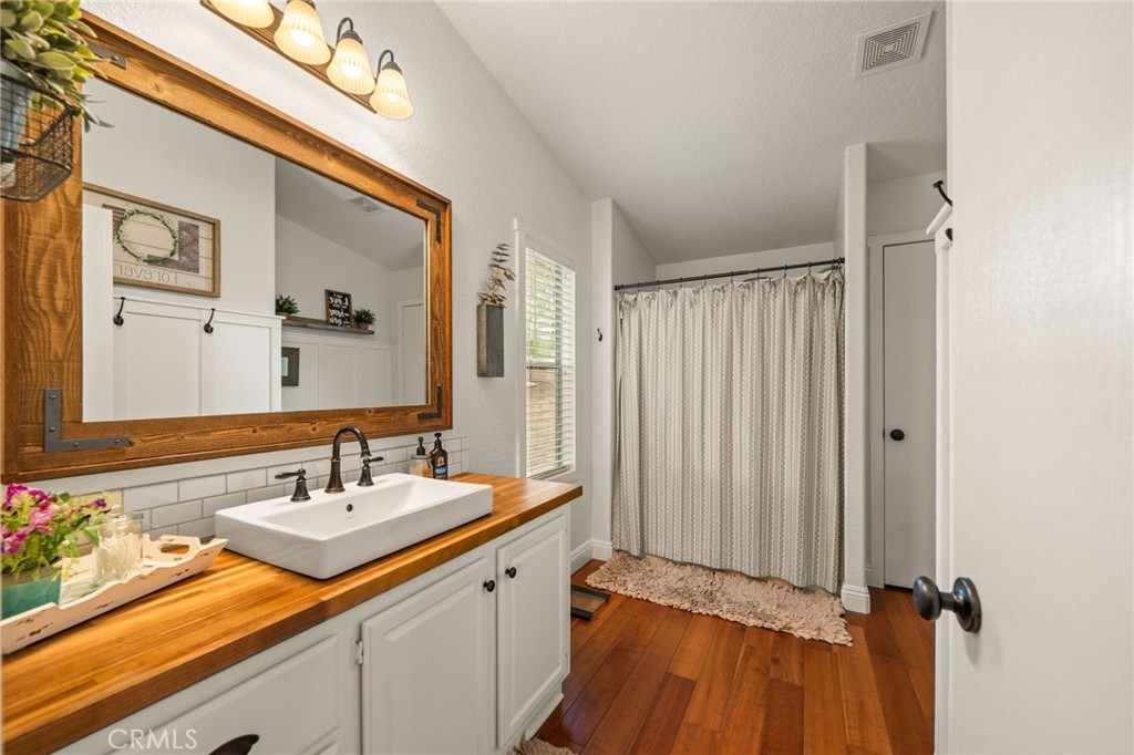 Menifee, California, 92587, United States, 4 Bedrooms Bedrooms, ,2 BathroomsBathrooms,Residential,For Sale,1921228