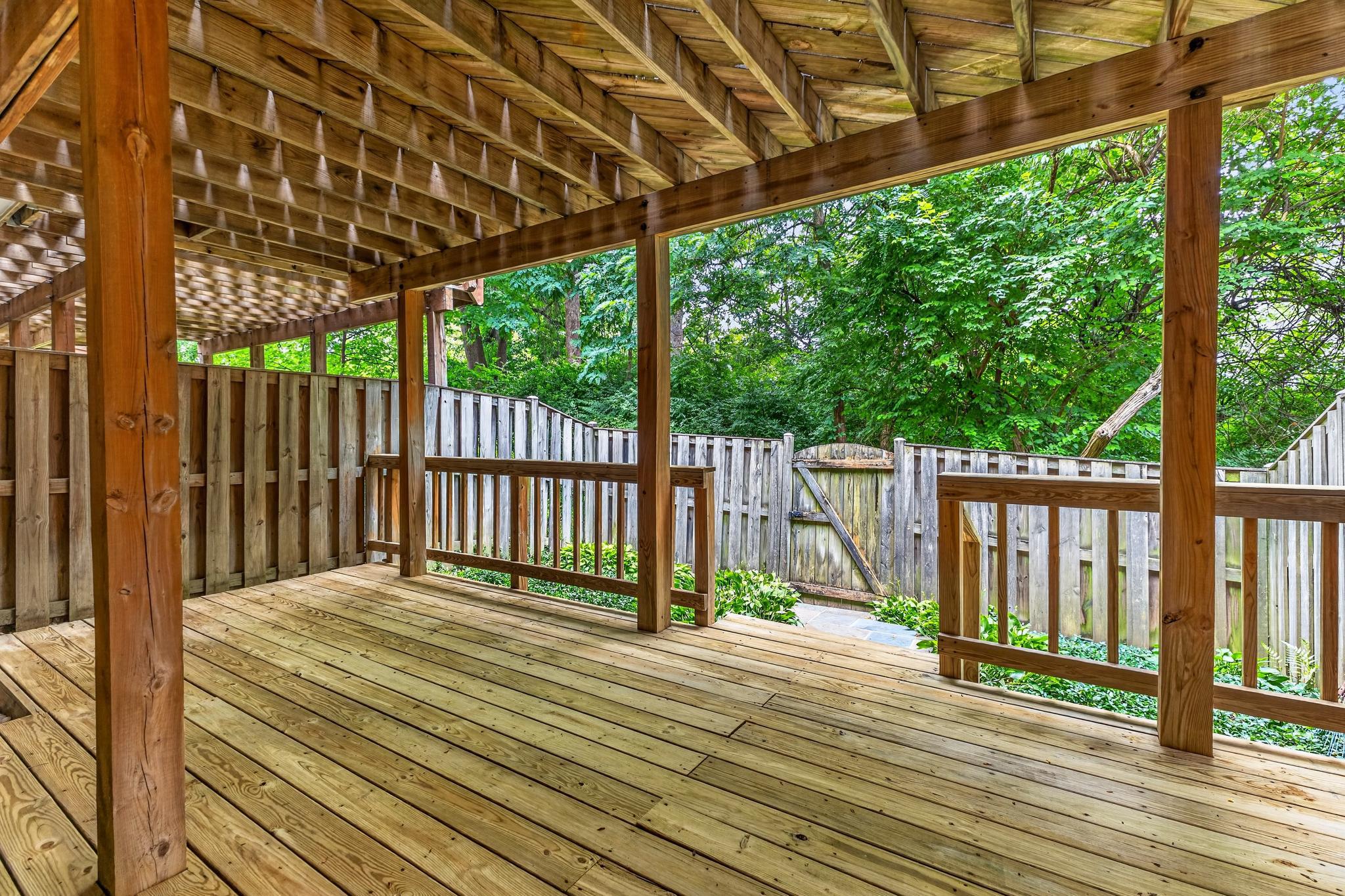  3009 Barden Oaks Court, Oakton, VA 22124 - 物件實景