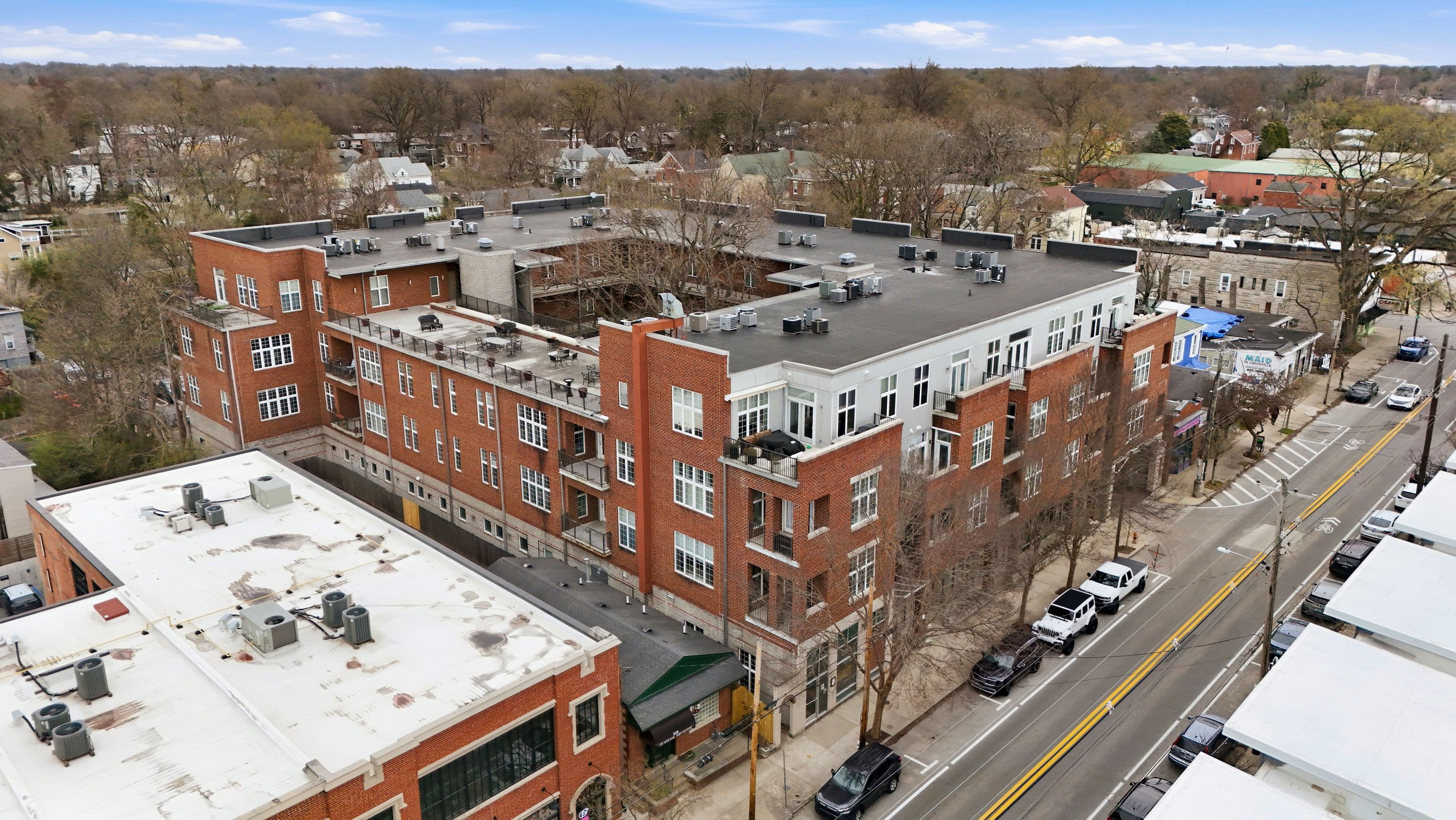  2011 Frankfort Avenue 303, Louisville, KY 40206 - 物件實景