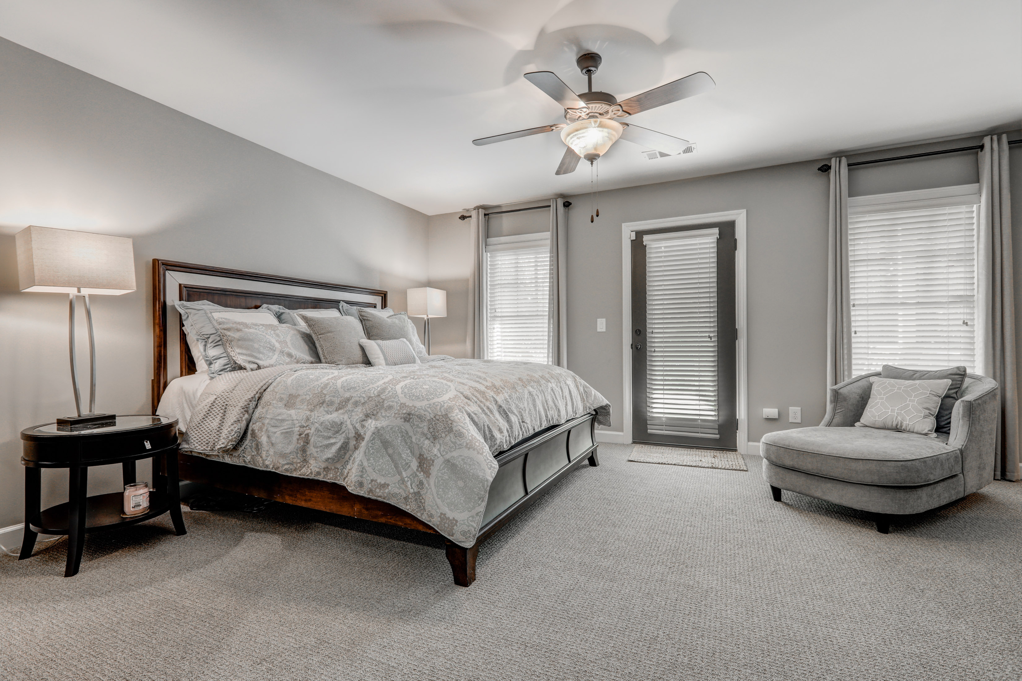  Exceptional End Unit Townhome in a Prime Smyrna Location - 物件實景