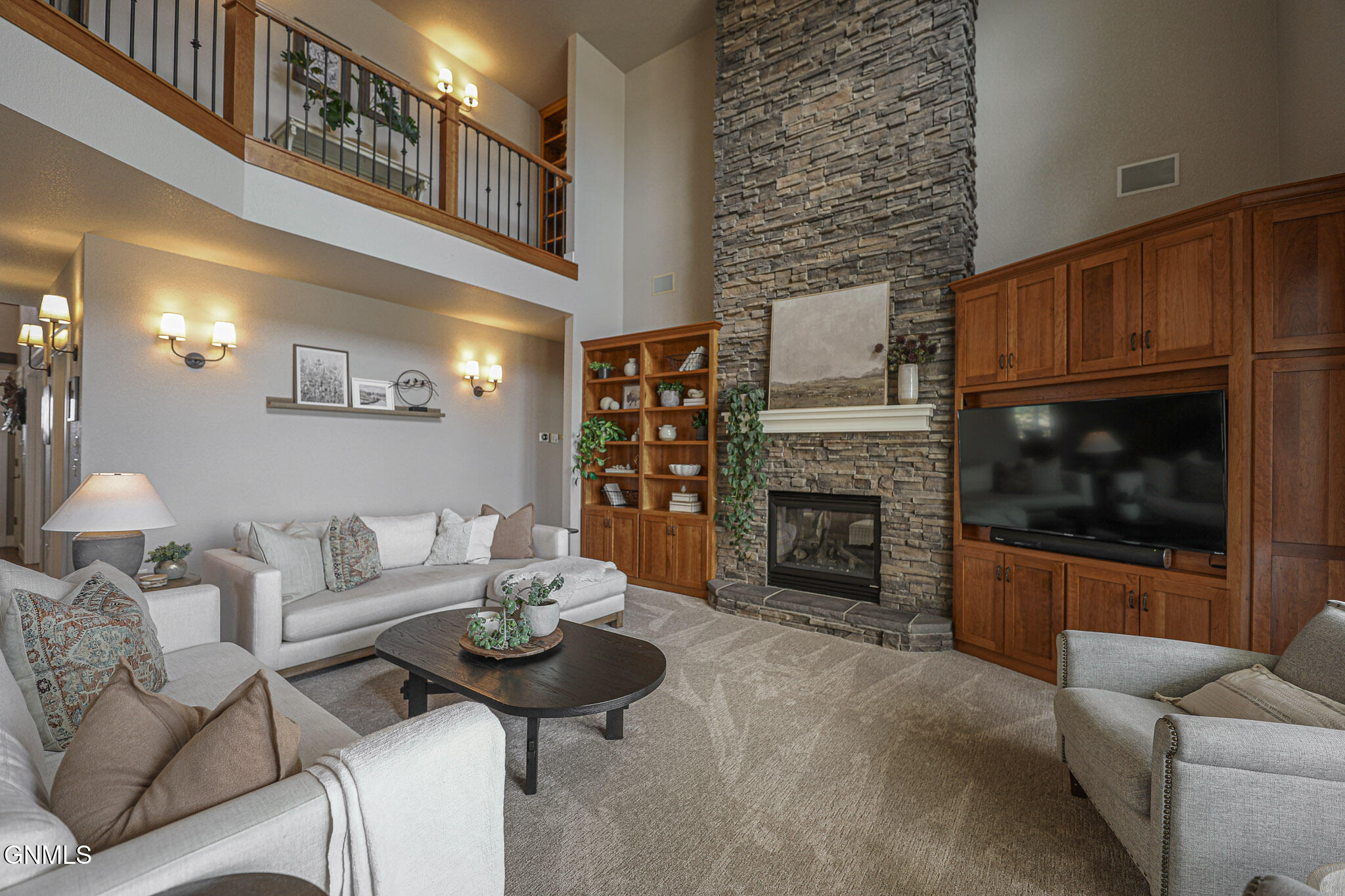 Bismarck, North Dakota, 58503, United States, 6 Bedrooms Bedrooms, ,5 BathroomsBathrooms,Residential,For Sale,1980273