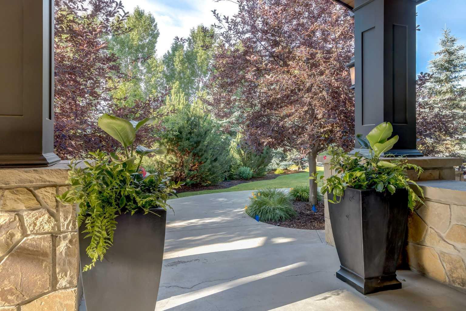 RURAL ROCKY VIEW COUNTY, Alberta, T3Z 3C9, CA, 6 Bedrooms Bedrooms, ,6 BathroomsBathrooms,Residential,For Sale,1895418