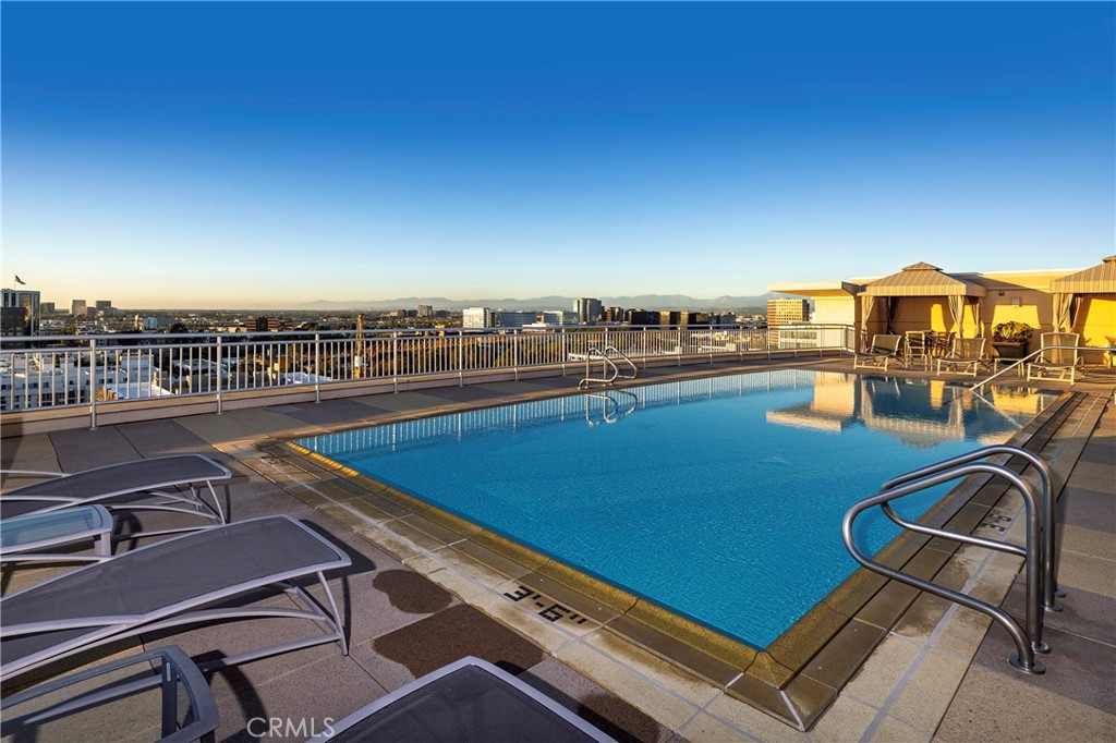 Irvine, California, 92612, United States, 2 Bedrooms Bedrooms, ,2 BathroomsBathrooms,Residential,For Sale,1989675