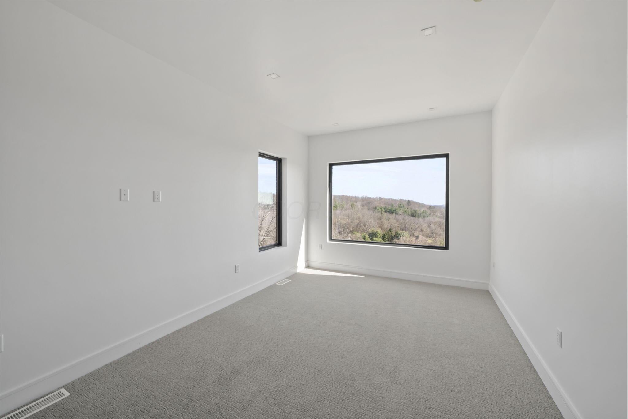  50 Wexford Drive - 物件實景