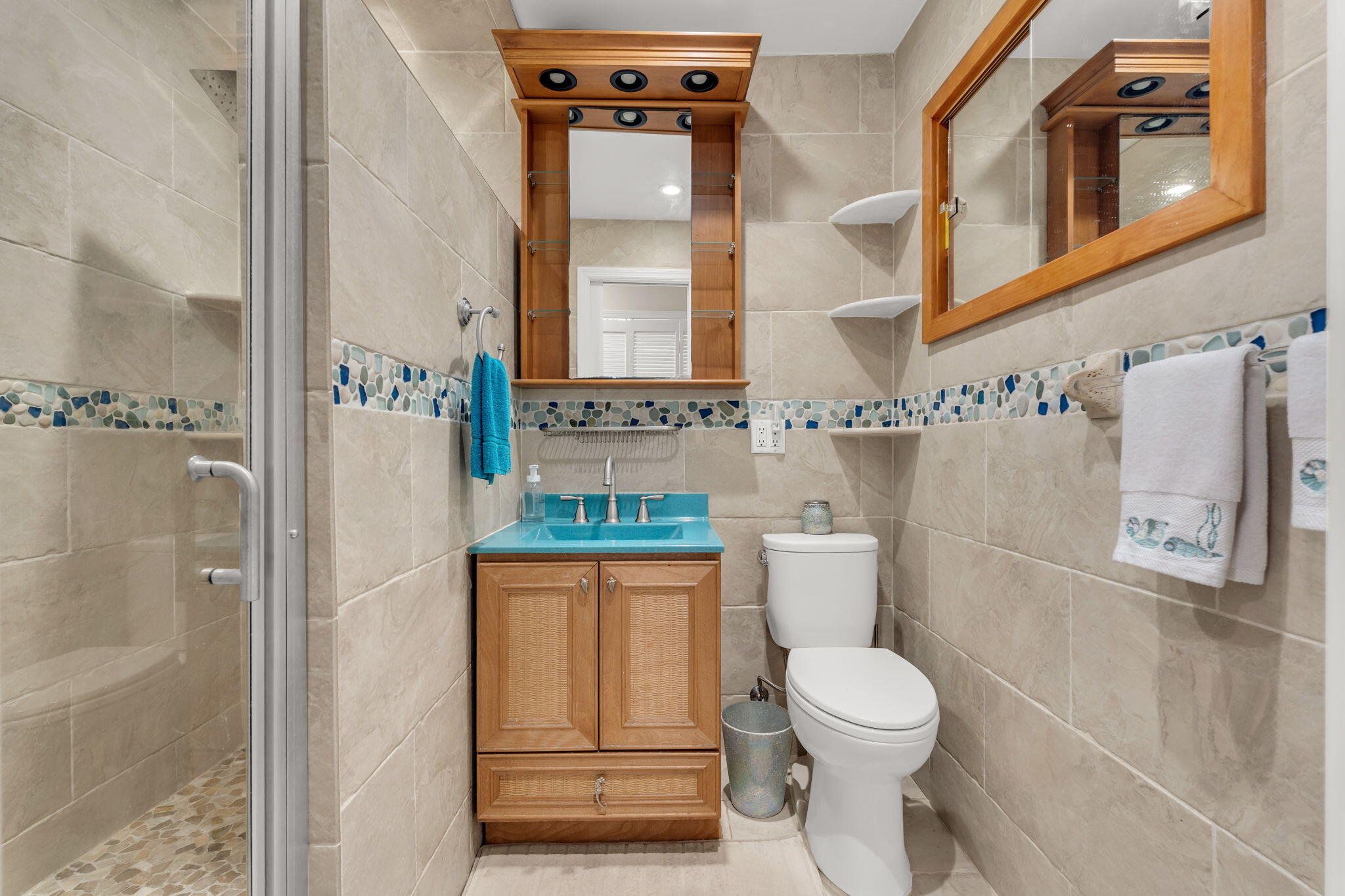 KEY LARGO, Florida, 33037, United States, 3 Bedrooms Bedrooms, ,2 BathroomsBathrooms,Residential,For Sale,1779251