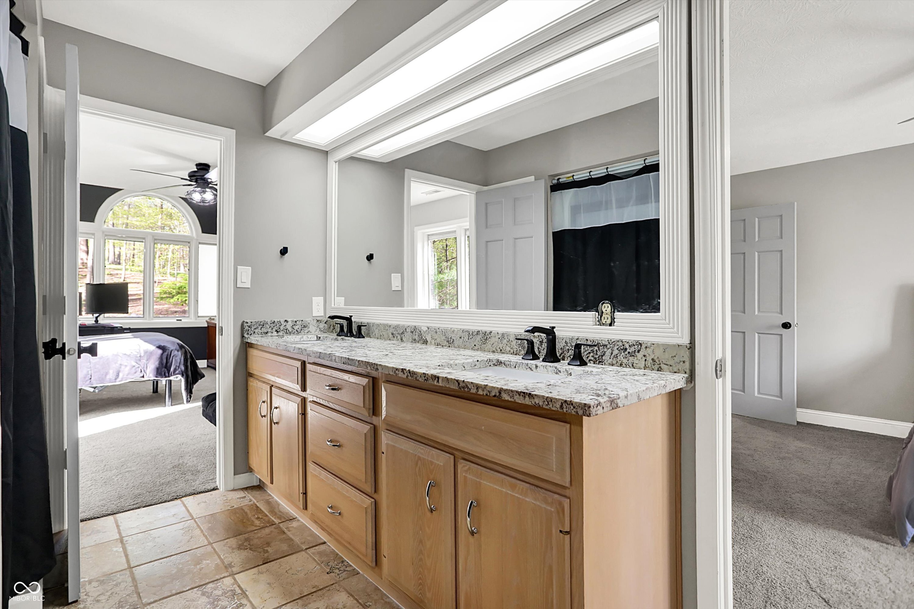 Trafalgar, Indiana, 46181, United States, 4 Bedrooms Bedrooms, ,4 BathroomsBathrooms,Residential,For Sale,1981773