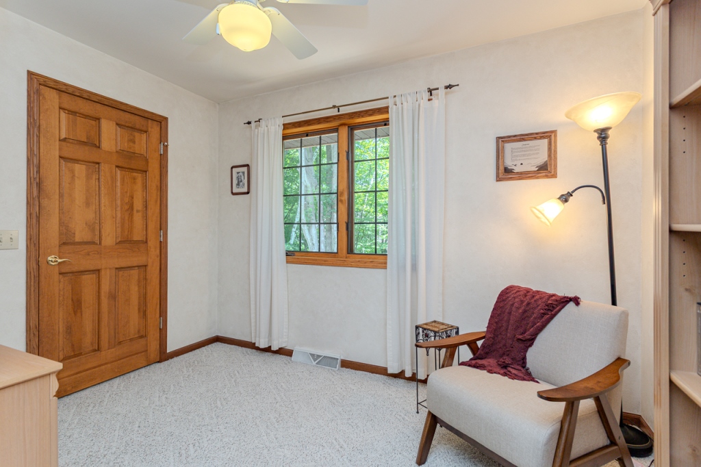 Wausau, Wisconsin, 54401, United States, 4 Bedrooms Bedrooms, ,3 BathroomsBathrooms,Residential,For Sale,1889957
