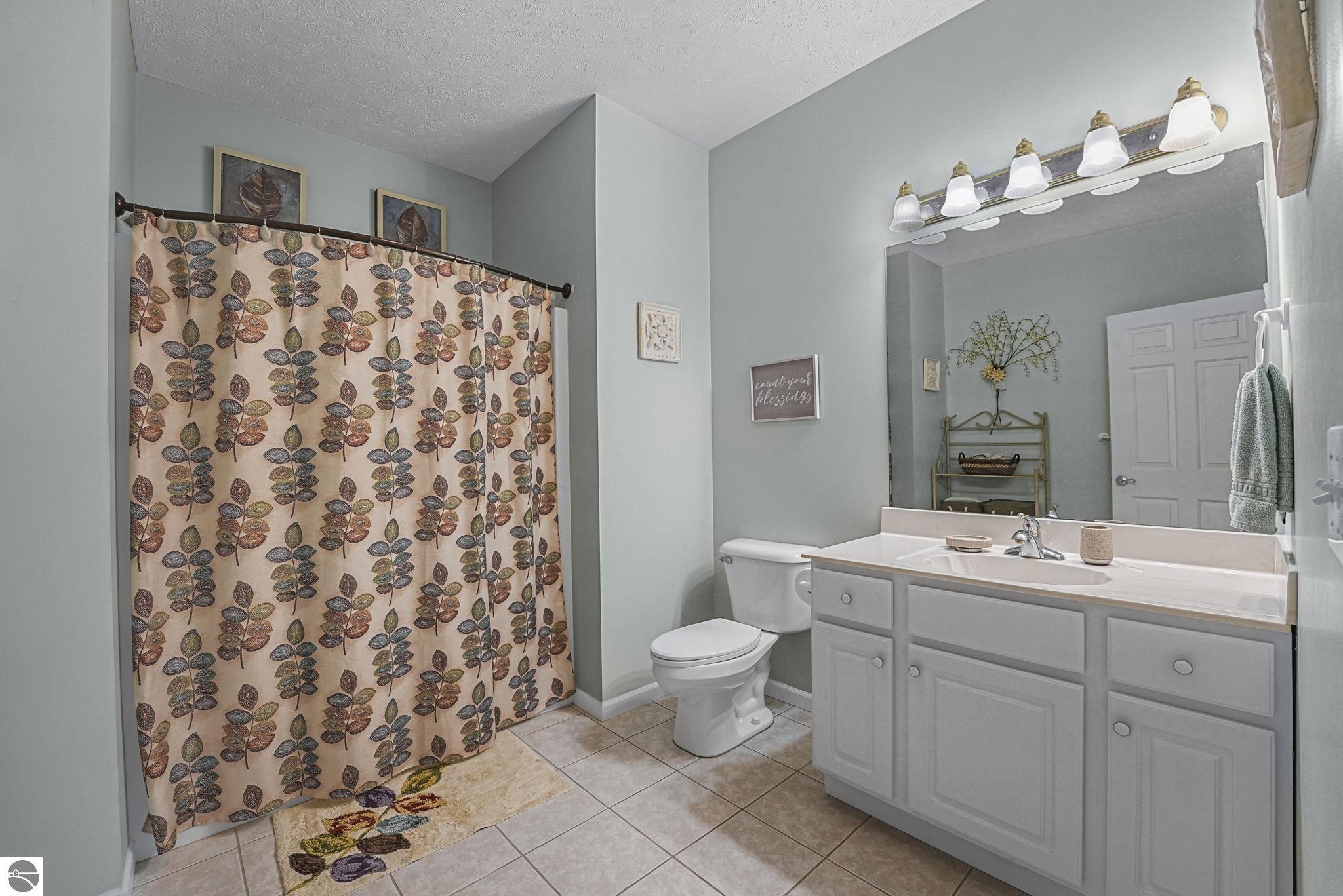 Traverse City, Michigan, 49685, United States, 3 Bedrooms Bedrooms, ,3 BathroomsBathrooms,Residential,For Sale,1943667
