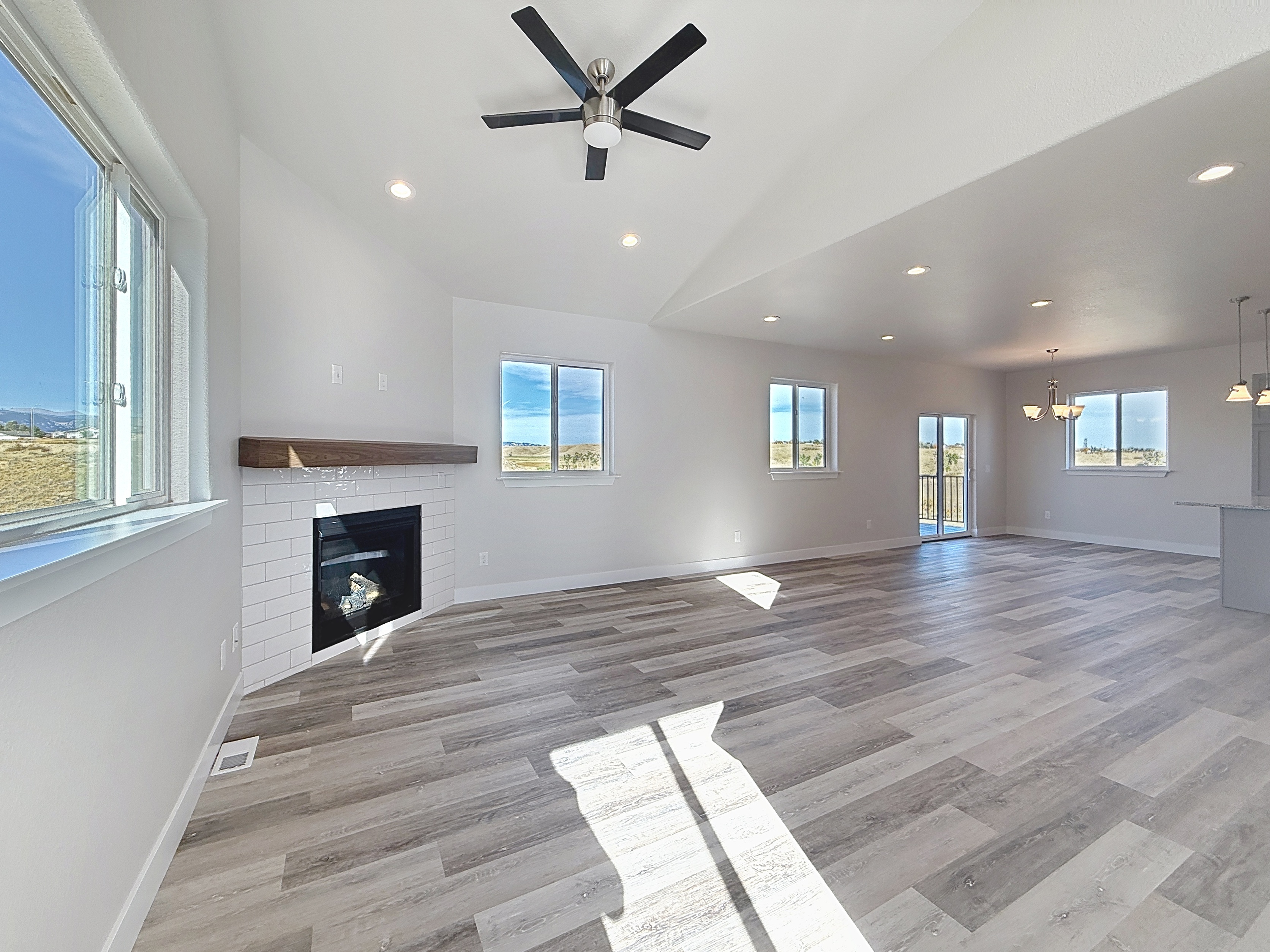 Buffalo, Wyoming, 82834, United States, 3 Bedrooms Bedrooms, ,3 BathroomsBathrooms,Residential,For Sale,1983315