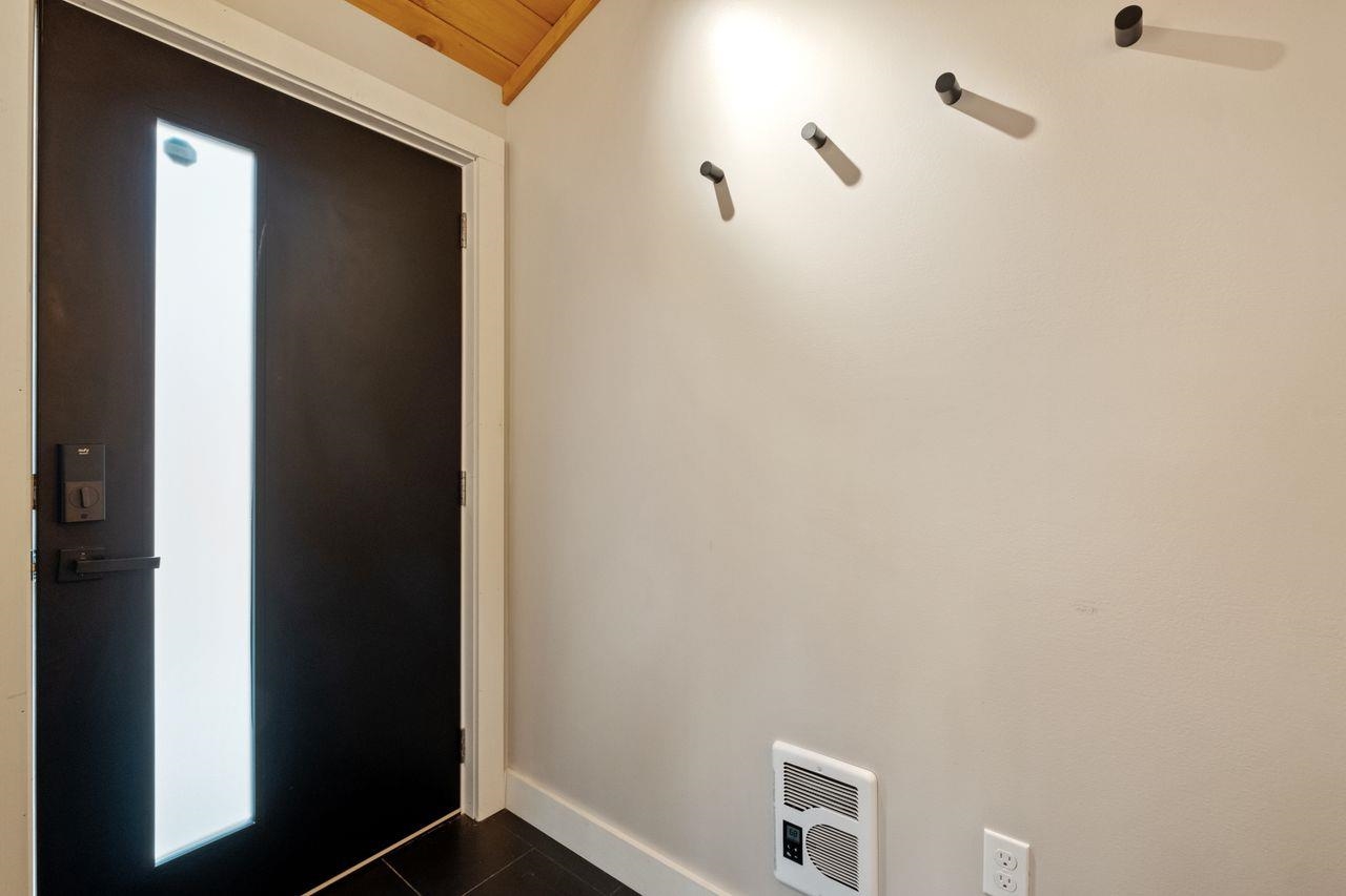 Madison, New Hampshire, 03849, United States, 3 Bedrooms Bedrooms, ,1 BathroomBathrooms,Residential,For Sale,1998300