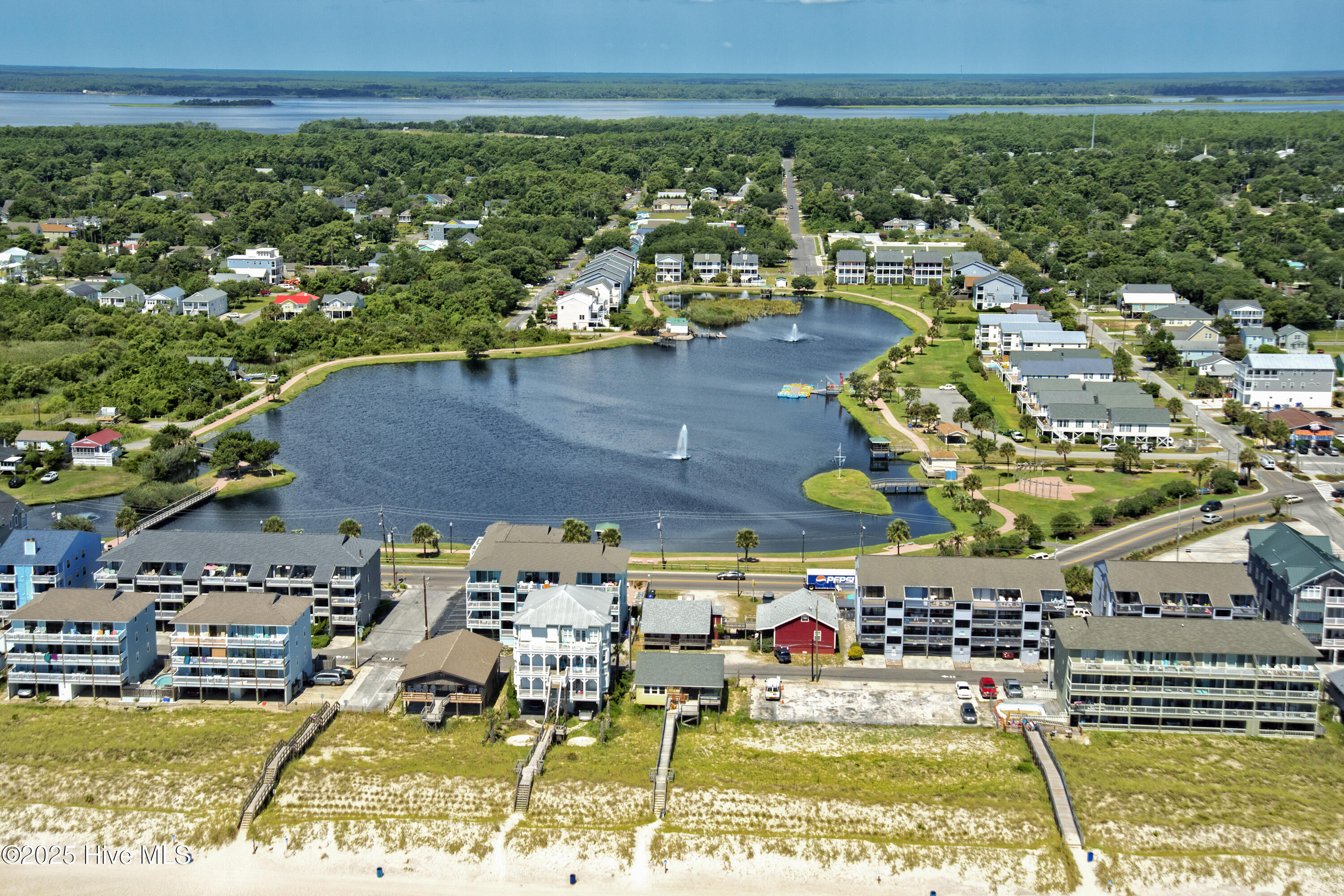 Carolina Beach, North Carolina, 28428, United States, 4 Bedrooms Bedrooms, ,6 BathroomsBathrooms,Residential,For Sale,1828584