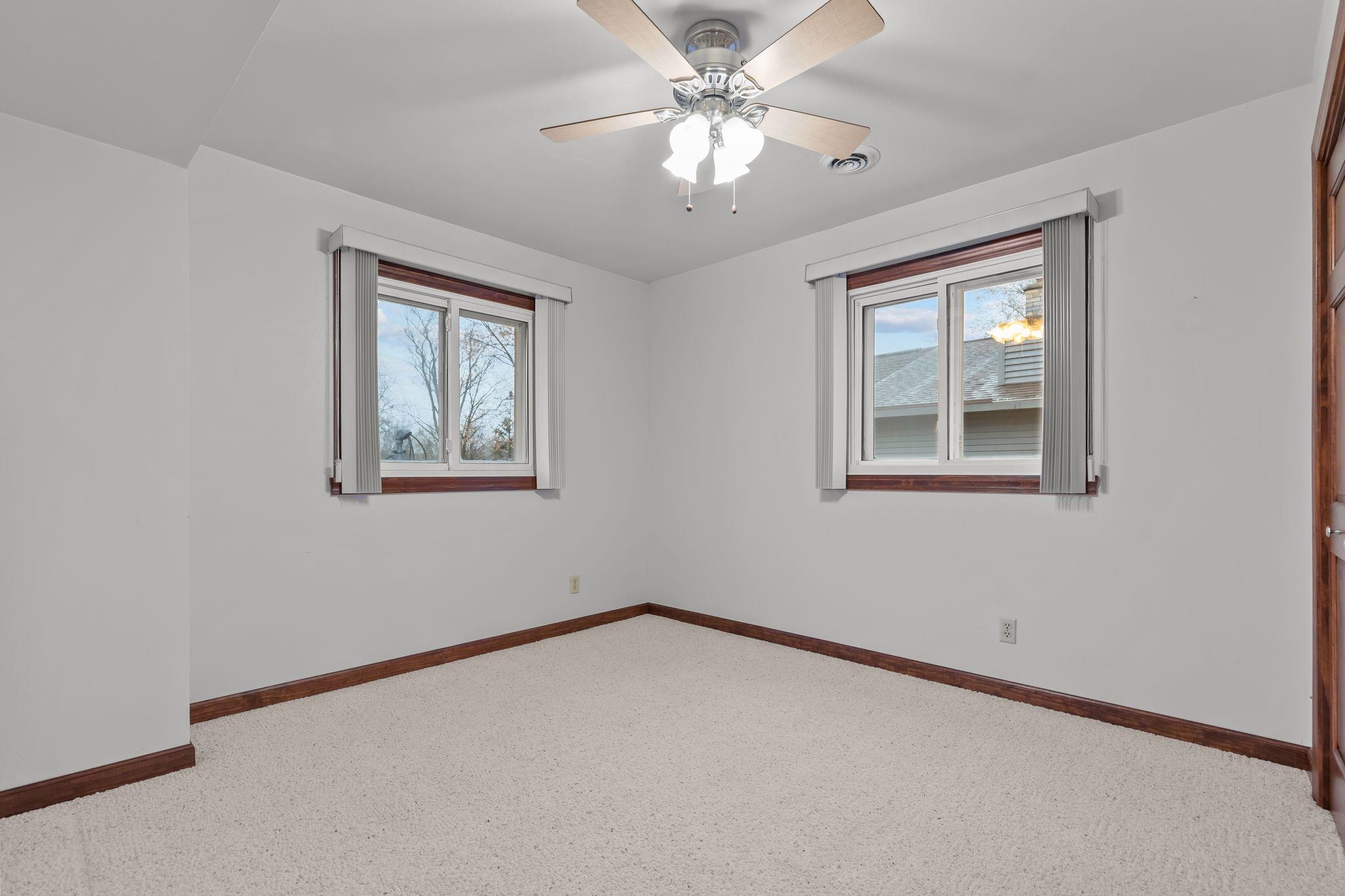 MENASHA, Wisconsin, 54942, United States, 4 Bedrooms Bedrooms, ,2 BathroomsBathrooms,Residential,For Sale,1996983