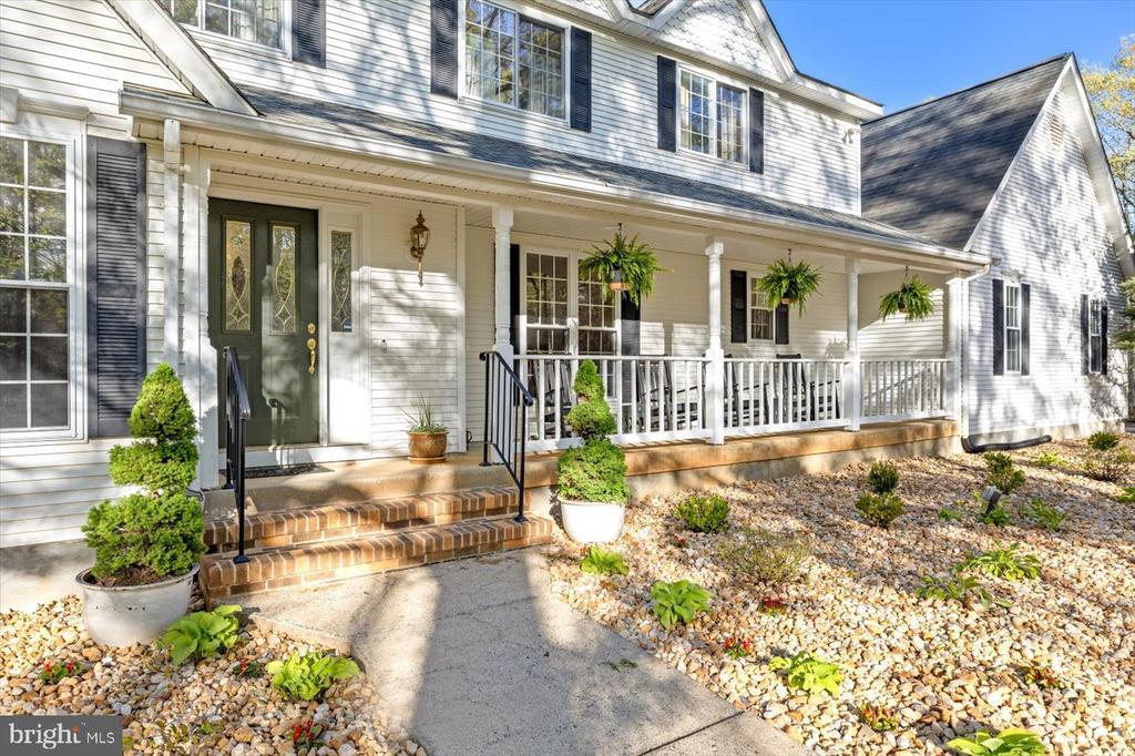 Locust Grove, Virginia, 22508, United States, 4 Bedrooms Bedrooms, ,4 BathroomsBathrooms,Residential,For Sale,1778458