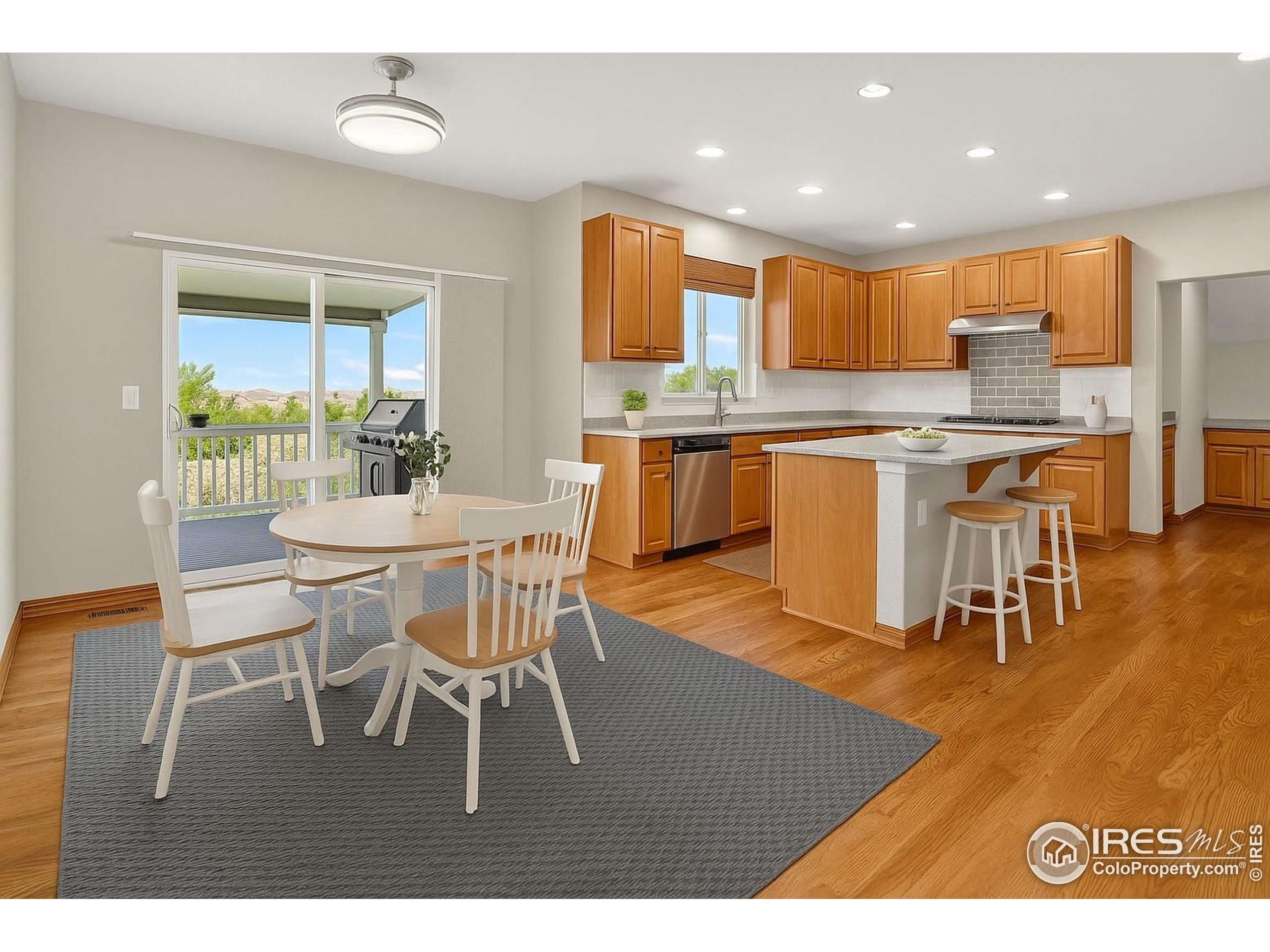 Erie, Colorado, 80516, United States, 5 Bedrooms Bedrooms, ,5 BathroomsBathrooms,Residential,For Sale,1906892