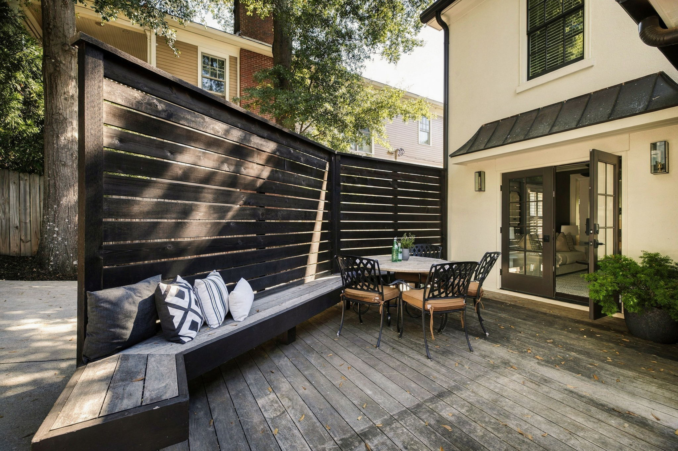  Beautifully Designed Living Spaces and Exceptional Outdoor Amenities - 物件實景