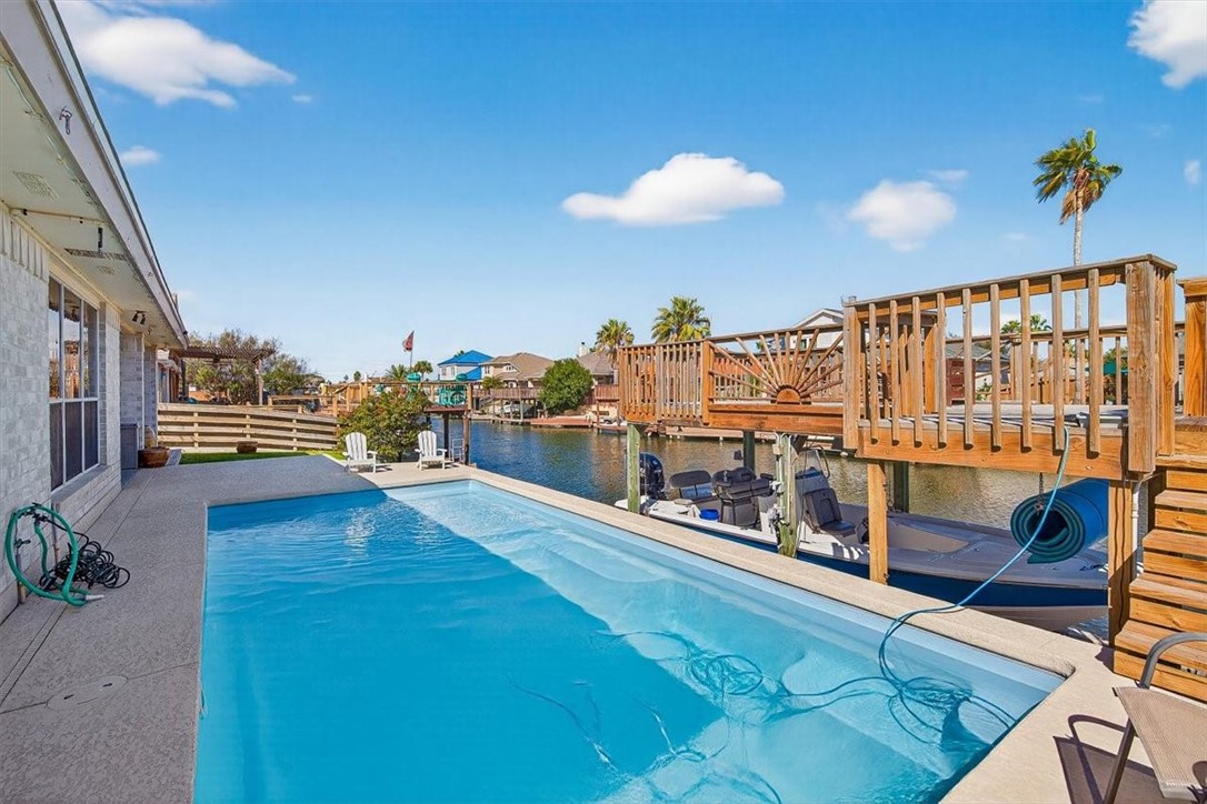 Corpus Christi, Texas, 78418, United States, 3 Bedrooms Bedrooms, ,2 BathroomsBathrooms,Residential,For Sale,1997233