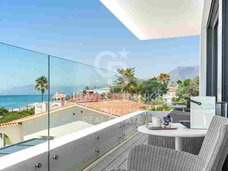 Marbella, Andalusia, ES, 6 Bedrooms Bedrooms, ,4 BathroomsBathrooms,Residential,For Sale,1795495