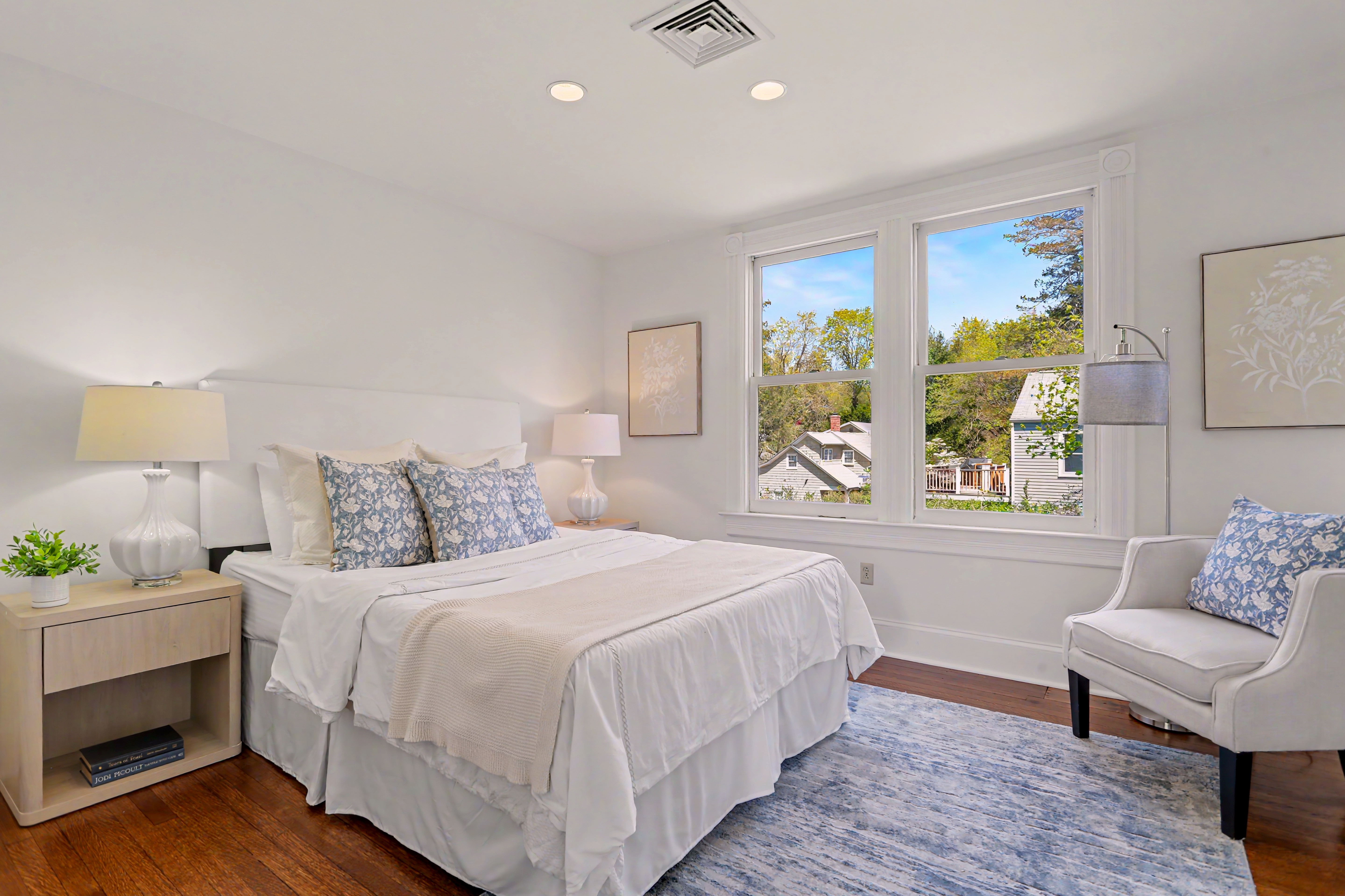  House Situated in the Heart of Thriving Saugatuck Area of Westport - 物件實景