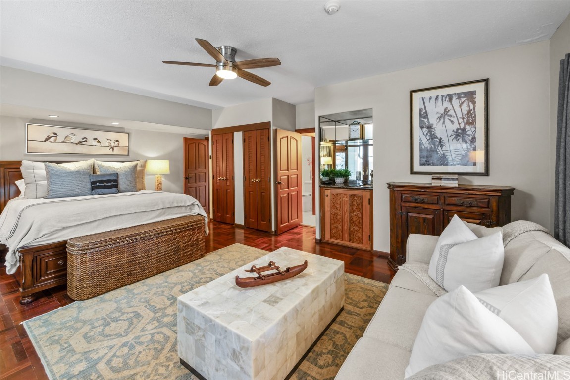 4240 Kaikoo Place, Honolulu, Hawaii, 96816, United States, 5 Bedrooms Bedrooms, ,6 BathroomsBathrooms,Residential,For Sale,4240 Kaikoo Place,1646574
