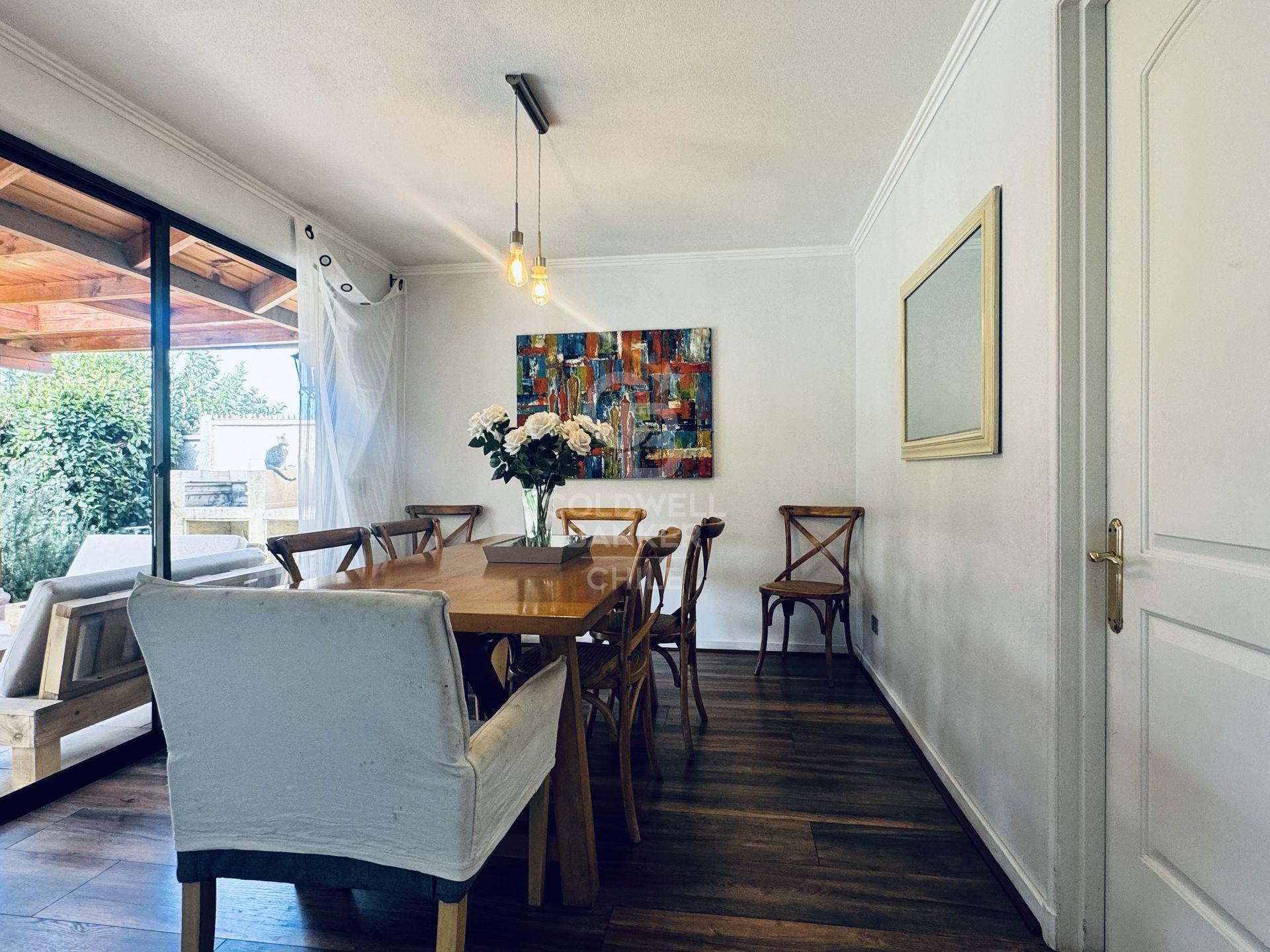 Lo Barnechea, Chile, 6 Bedrooms Bedrooms, ,4 BathroomsBathrooms,Residential,For Sale,1950367