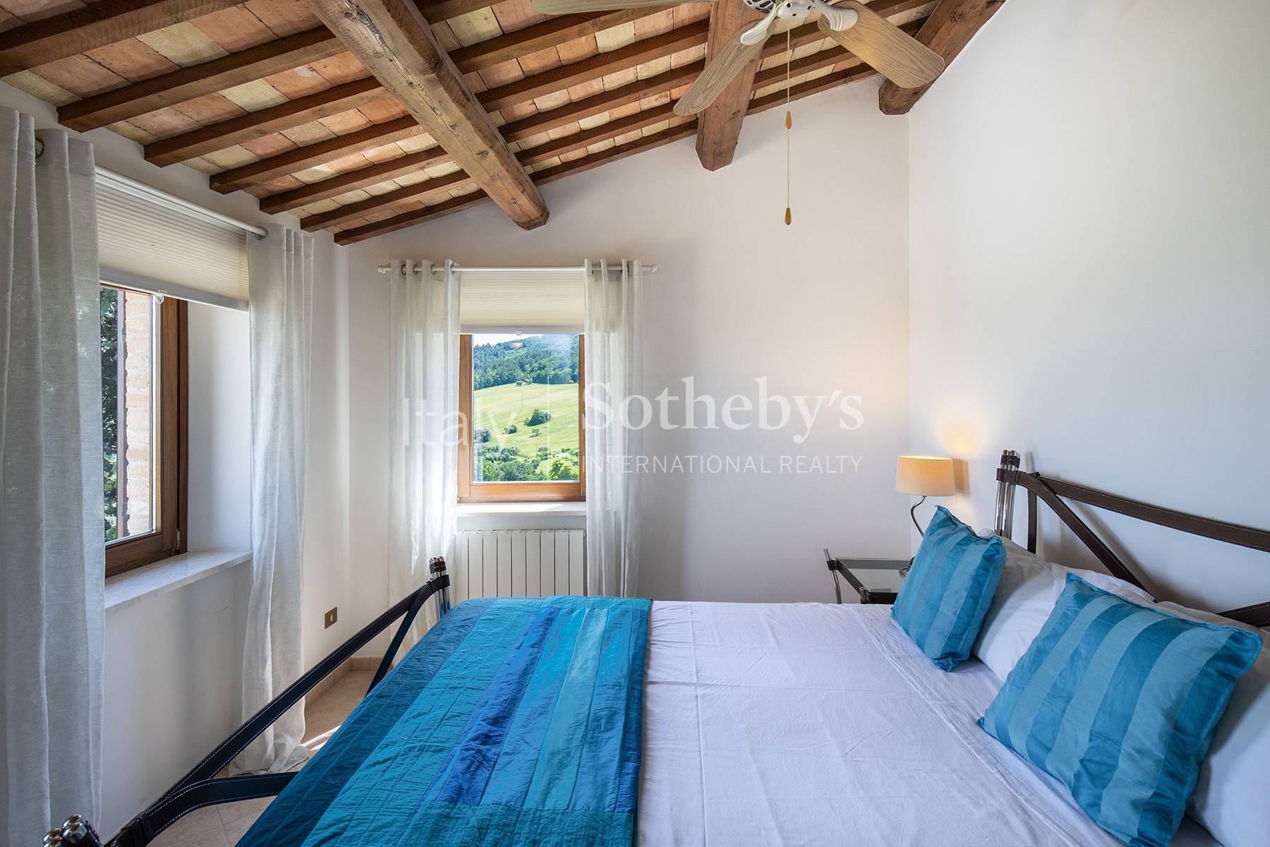  Elegant Restored Farmhouse with Panoramic Views - 物件實景