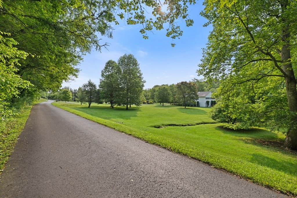 Murphy, North Carolina, 28906, United States, 2 Bedrooms Bedrooms, ,2 BathroomsBathrooms,Residential,For Sale,1923823