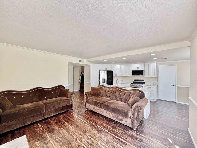 El Cajon, California, 92019, United States, 4 Bedrooms Bedrooms, ,3 BathroomsBathrooms,Residential,For Sale,1766053