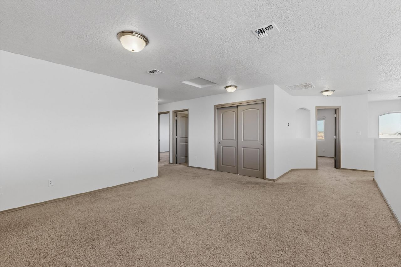 Rio Rancho, New Mexico, 87144, United States, 5 Bedrooms Bedrooms, ,3 BathroomsBathrooms,Residential,For Sale,2003213