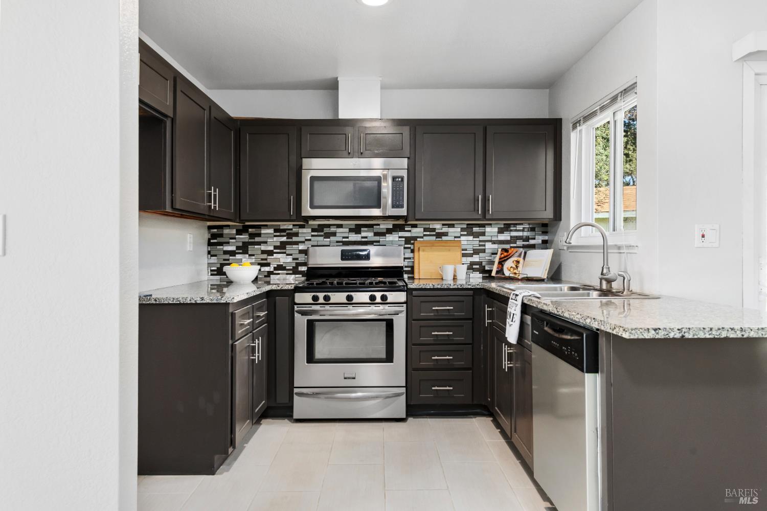 Fairfield, California, 94533, United States, 3 Bedrooms Bedrooms, ,2 BathroomsBathrooms,Residential,For Sale,1974145