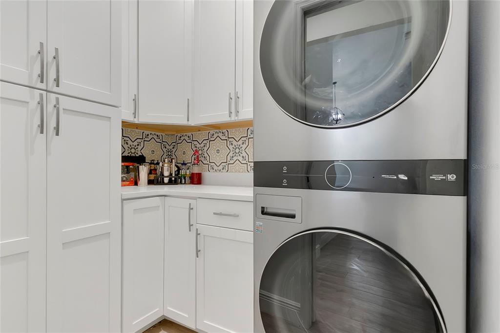 Groveland, Florida, 34736, United States, 4 Bedrooms Bedrooms, ,3 BathroomsBathrooms,Residential,For Sale,1903705