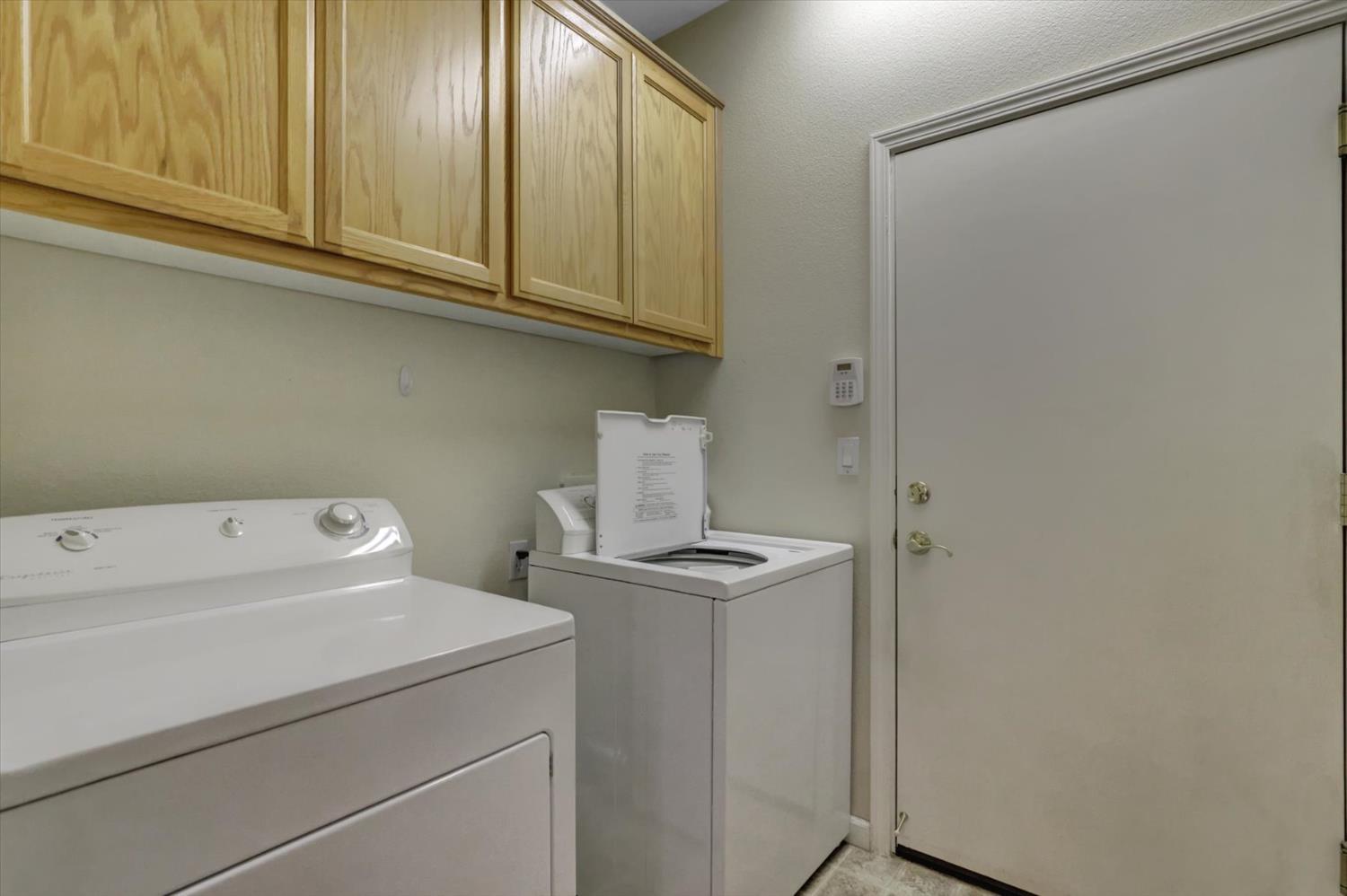 Grass Valley, California, 95945, United States, 2 Bedrooms Bedrooms, ,2 BathroomsBathrooms,Residential,For Sale,2010026