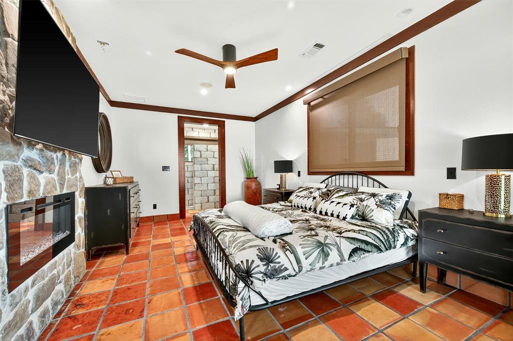 Pottsboro, Texas, 75076, United States, 4 Bedrooms Bedrooms, ,3 BathroomsBathrooms,Residential,For Sale,1974210