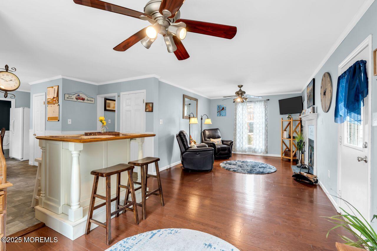 Howell, New Jersey, 07731, United States, 3 Bedrooms Bedrooms, ,3 BathroomsBathrooms,Residential,For Sale,2000438