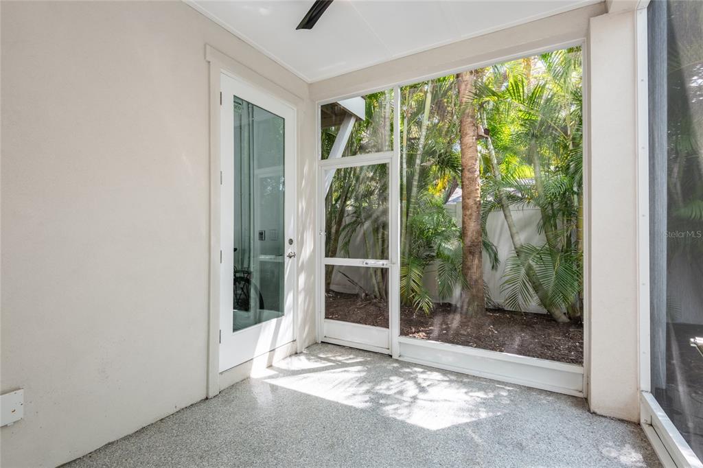 Dunedin, Florida, 34698, United States, 3 Bedrooms Bedrooms, ,3 BathroomsBathrooms,Residential,For Sale,1975288