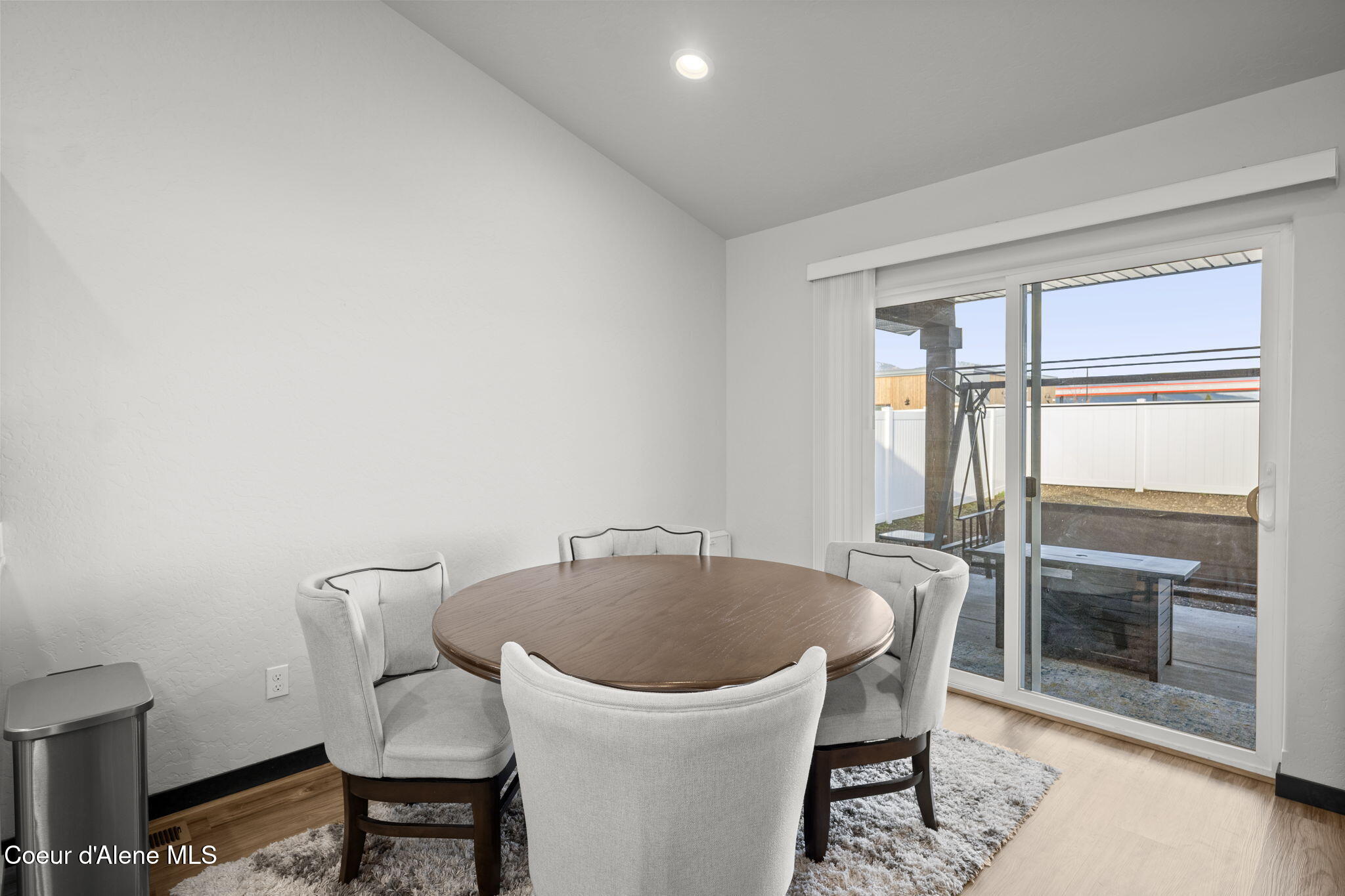 Rathdrum, Idaho, 83858, United States, 4 Bedrooms Bedrooms, ,2 BathroomsBathrooms,Residential,For Sale,1996490