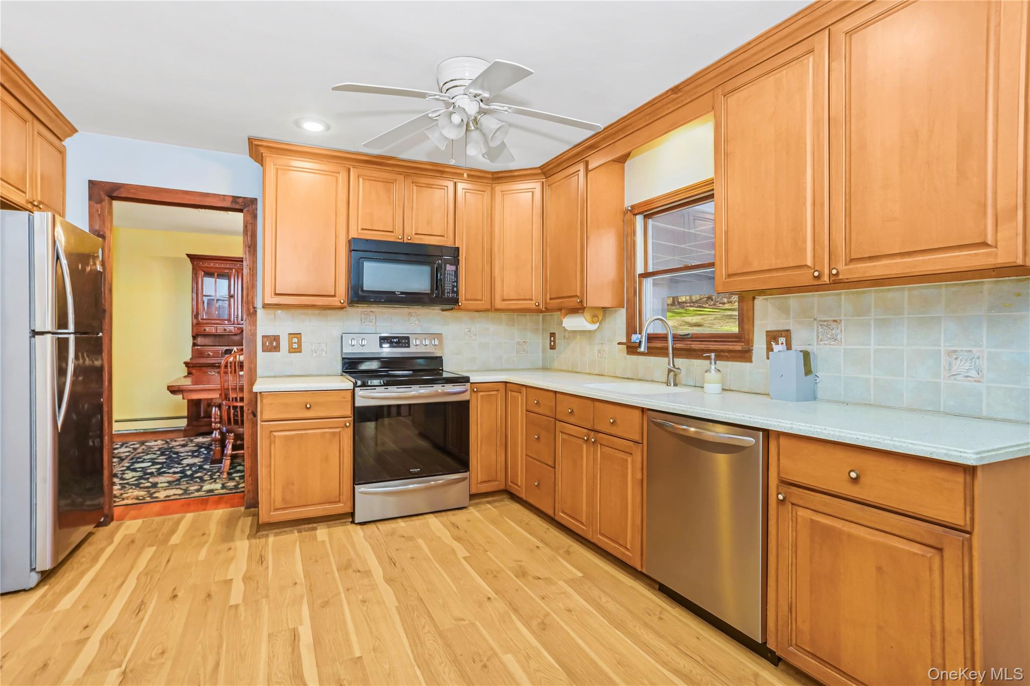 Carmel, New York, 10512, United States, 4 Bedrooms Bedrooms, ,3 BathroomsBathrooms,Residential,For Sale,2003057