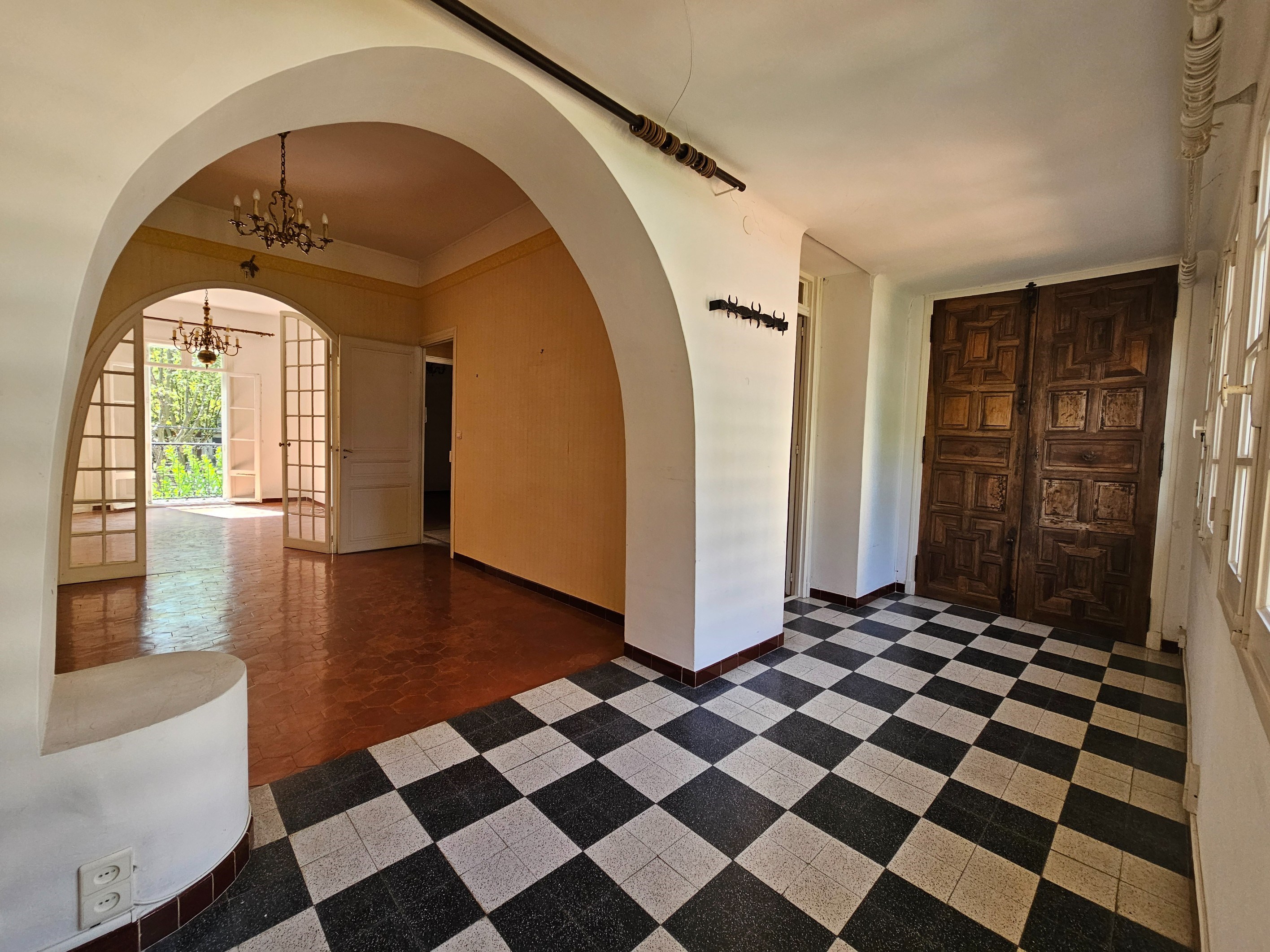  Charming Townhouse with Garden and Parking – Central Perpignan - 物件實景