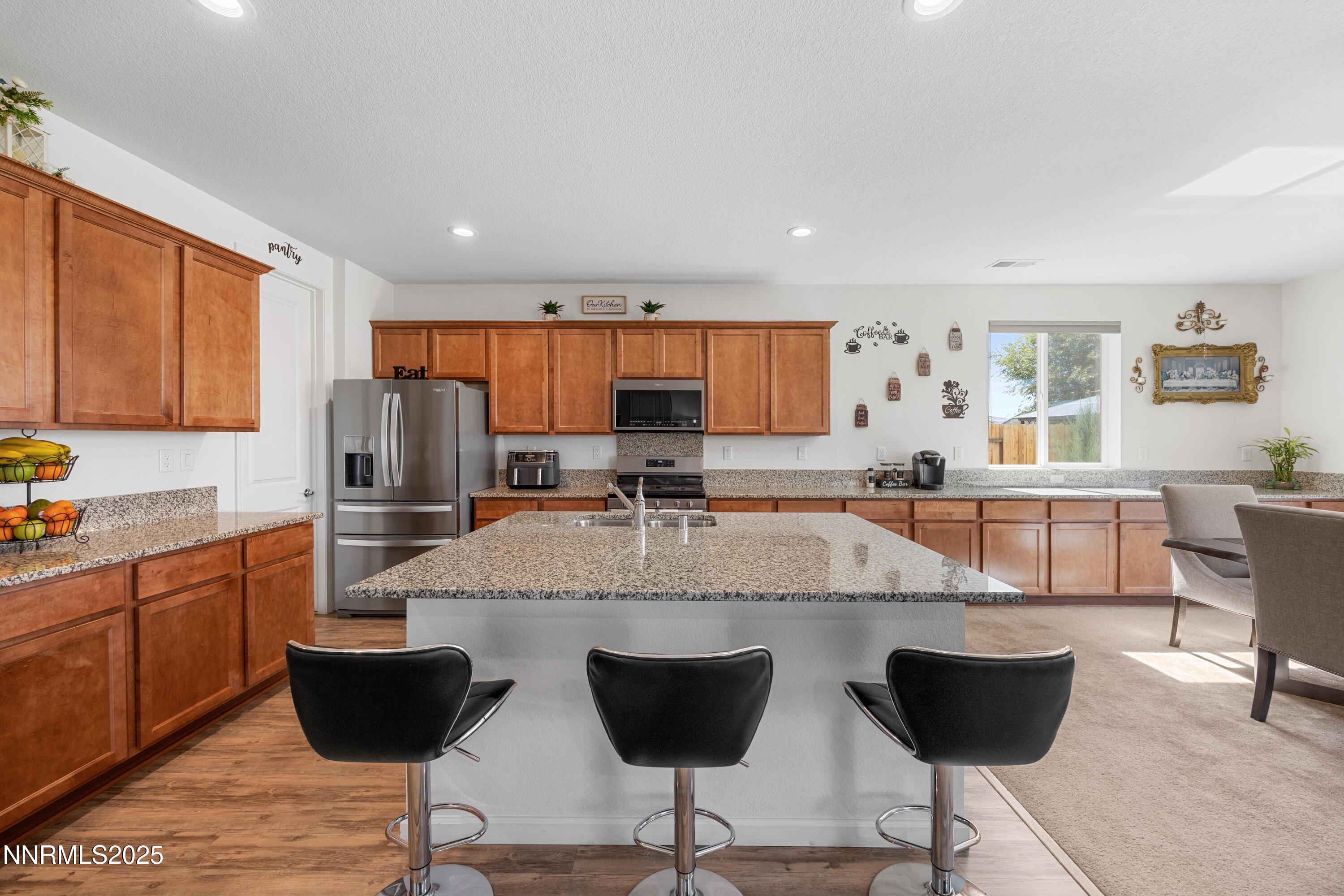 Sparks, Nevada, 89436, United States, 5 Bedrooms Bedrooms, ,4 BathroomsBathrooms,Residential,For Sale,1908549
