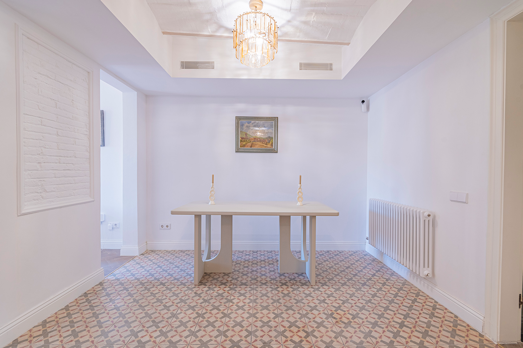  Elegant Three-Bedroom Flat with Terrace Next to Plaça Catalunya - 物件實景