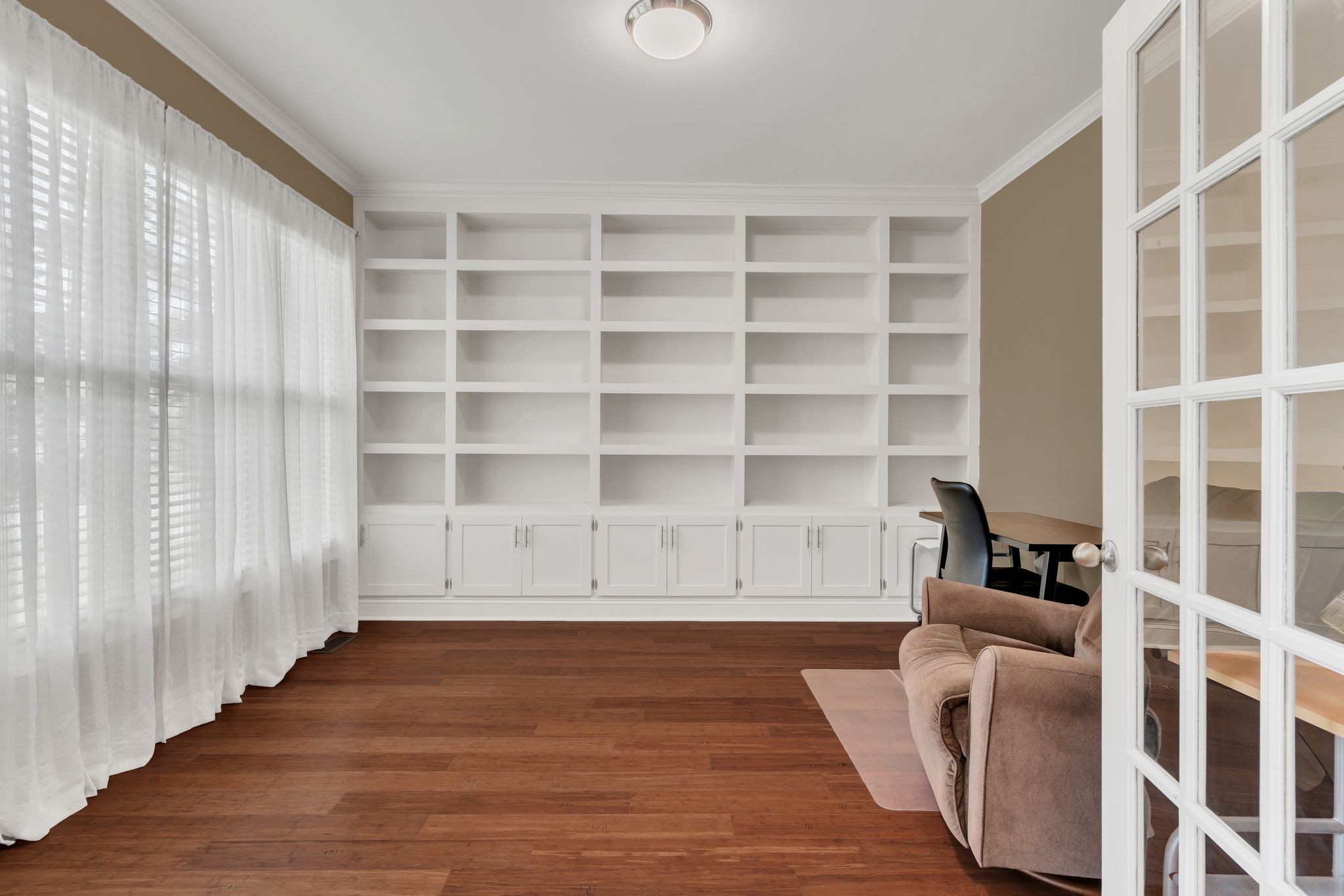 Goodlettsville, Tennessee, 37072, United States, 4 Bedrooms Bedrooms, ,4 BathroomsBathrooms,Residential,For Sale,2001545