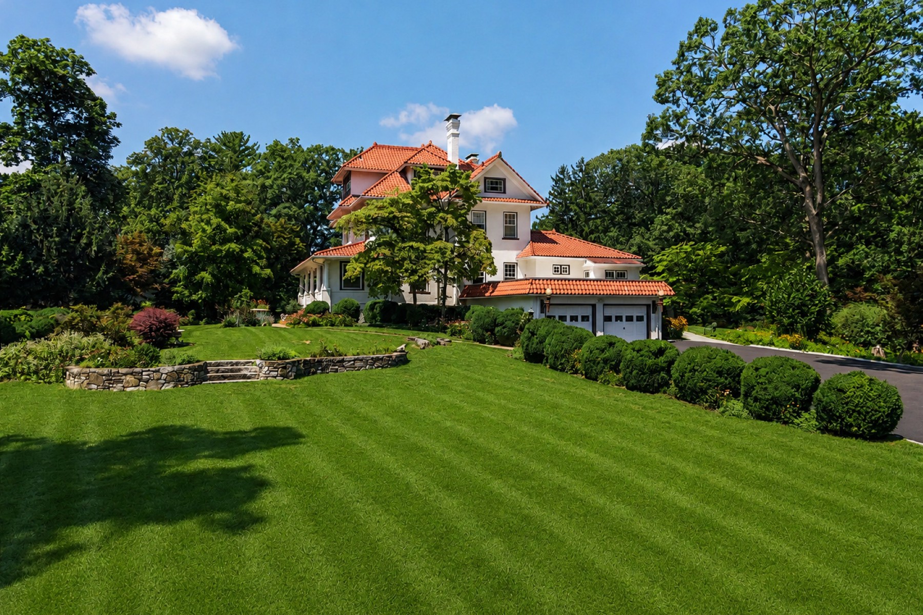  Extraordinary Mediterranean Home with Glided Age Grandeur - 物件實景