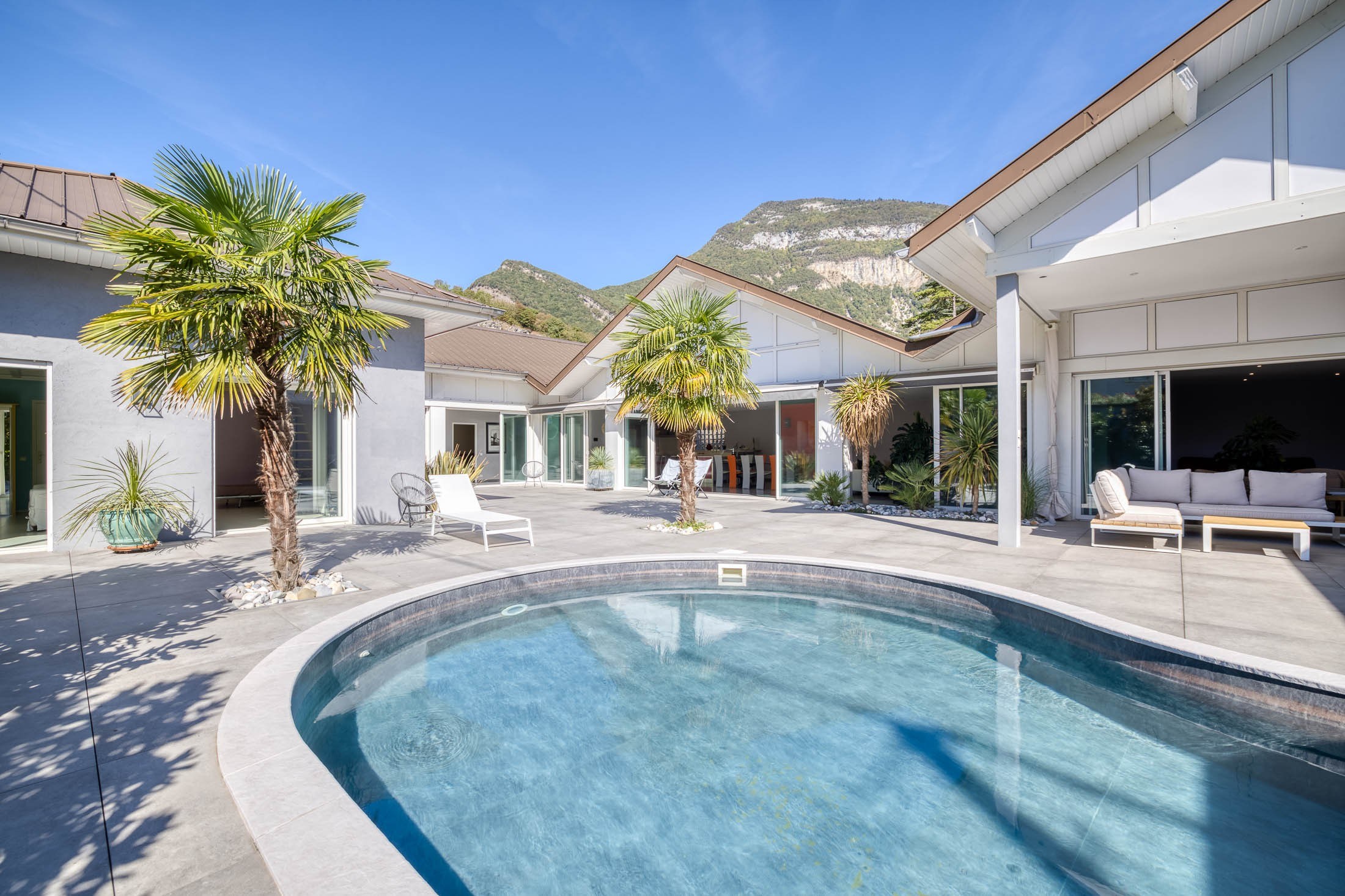  Culoz-Béon – Elegant Contemporary Home with Swimming Pool - 物件實景