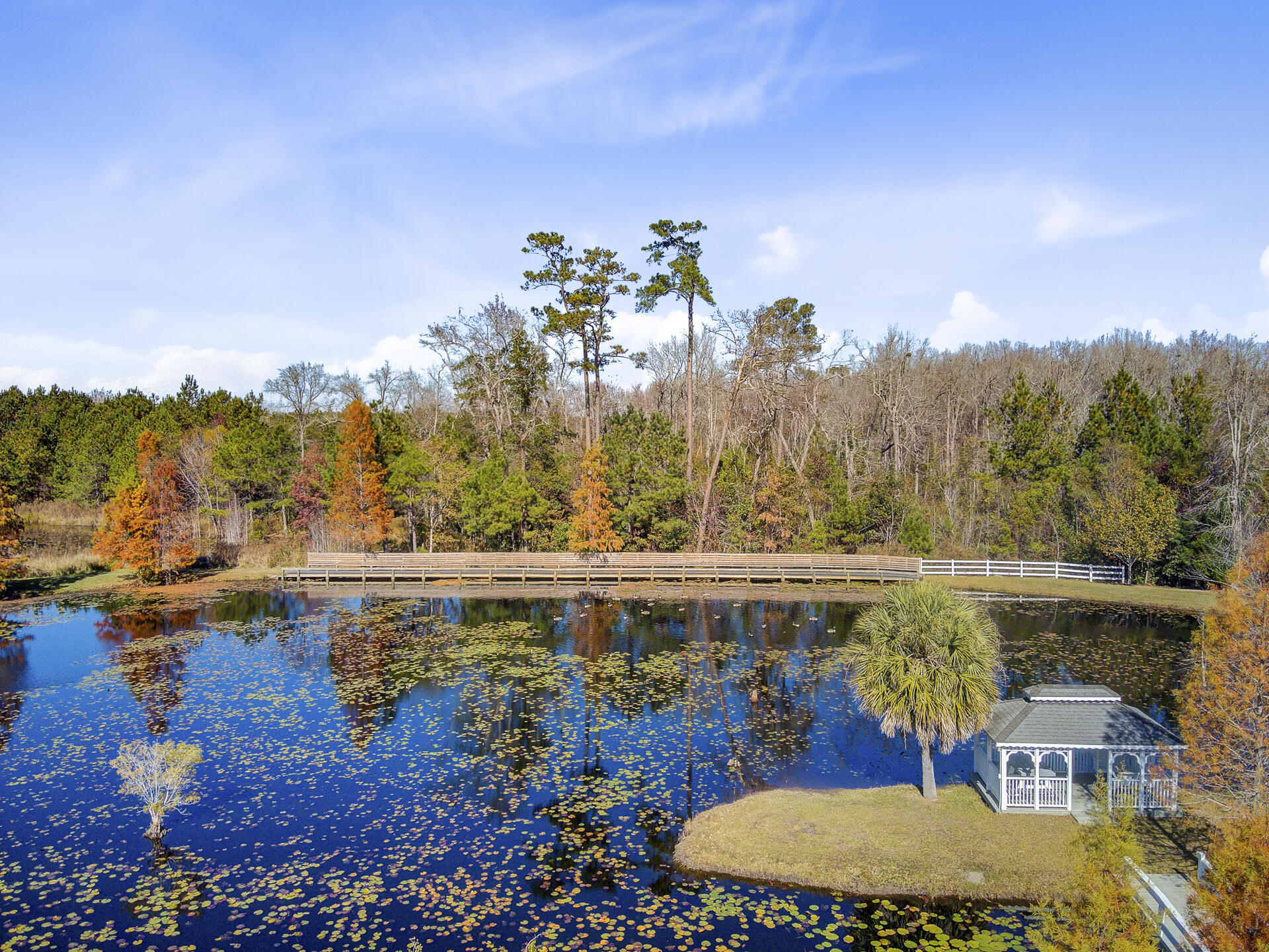 Cross, South Carolina, 29436, United States, 4 Bedrooms Bedrooms, ,3 BathroomsBathrooms,Residential,For Sale,1992832