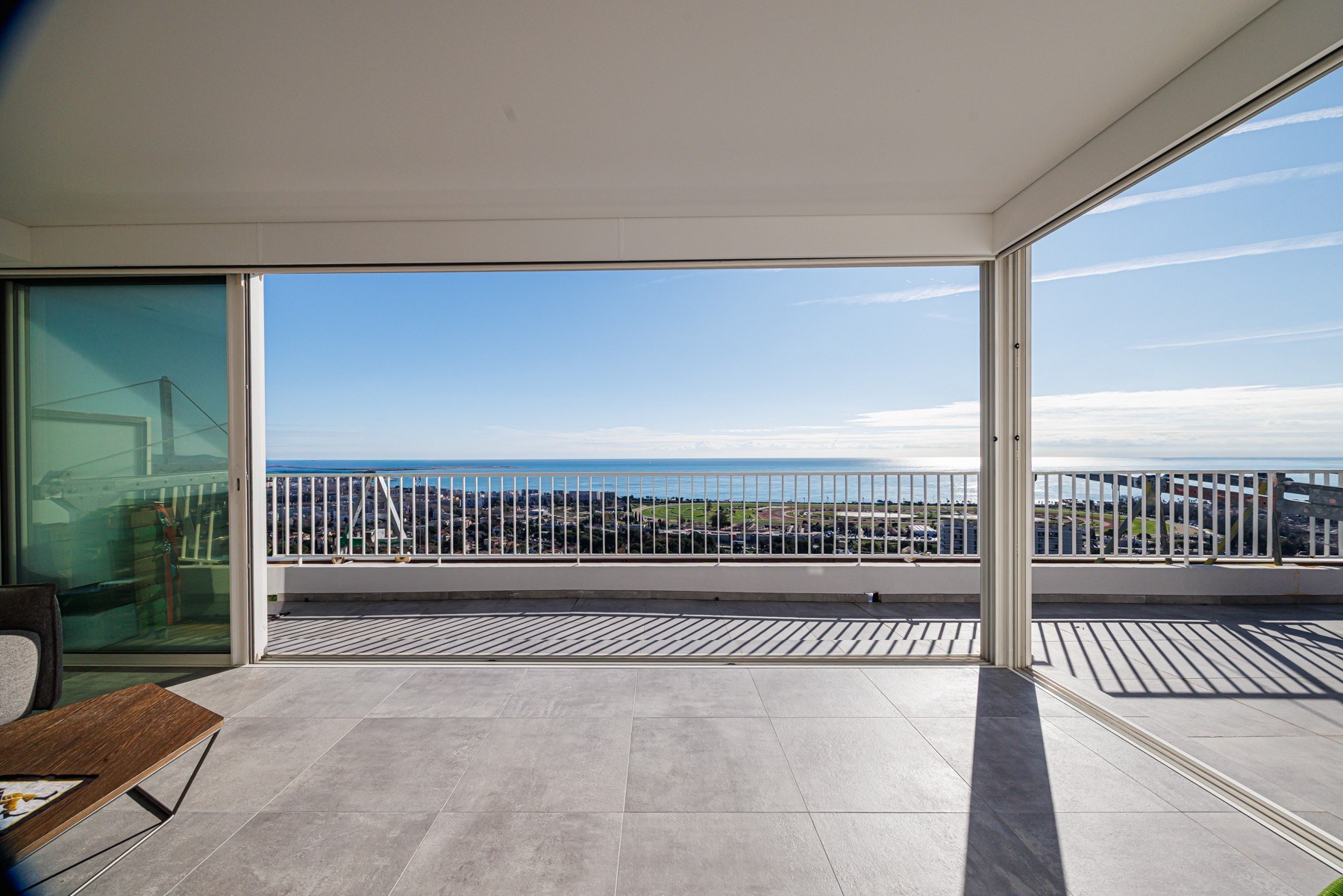  3-room penthouse with rooftop and sea view, Domaine du Loup, French Riviera - 物件實景