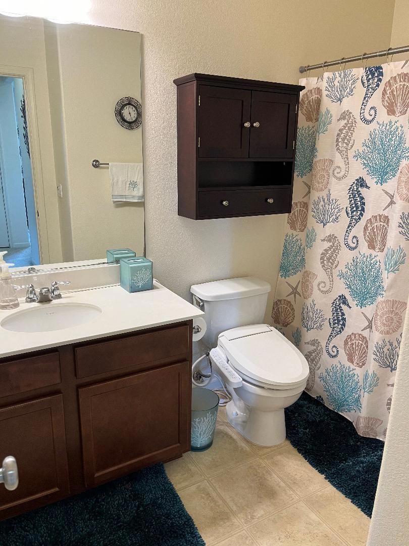 Gilroy, California, 95020, United States, 3 Bedrooms Bedrooms, ,3 BathroomsBathrooms,Residential,For Sale,1825203