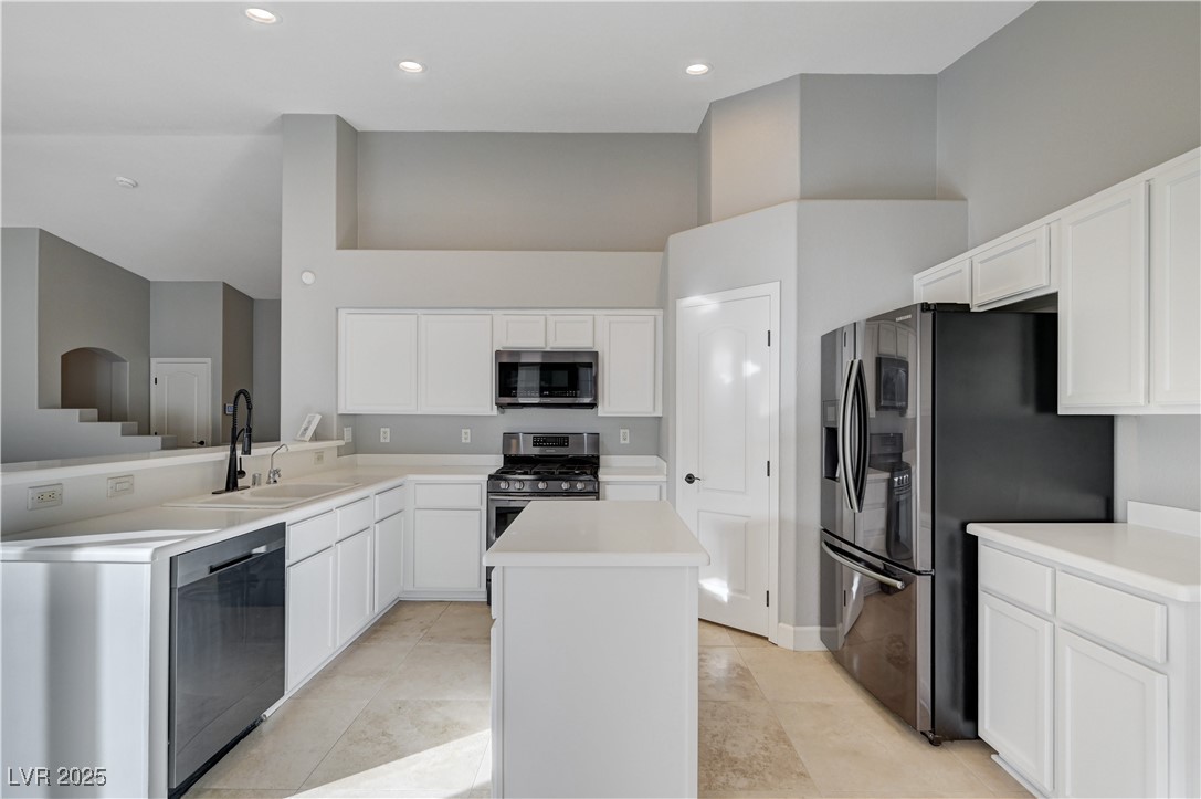 Las Vegas, Nevada, 89141, United States, 3 Bedrooms Bedrooms, ,3 BathroomsBathrooms,Residential,For Sale,1988947