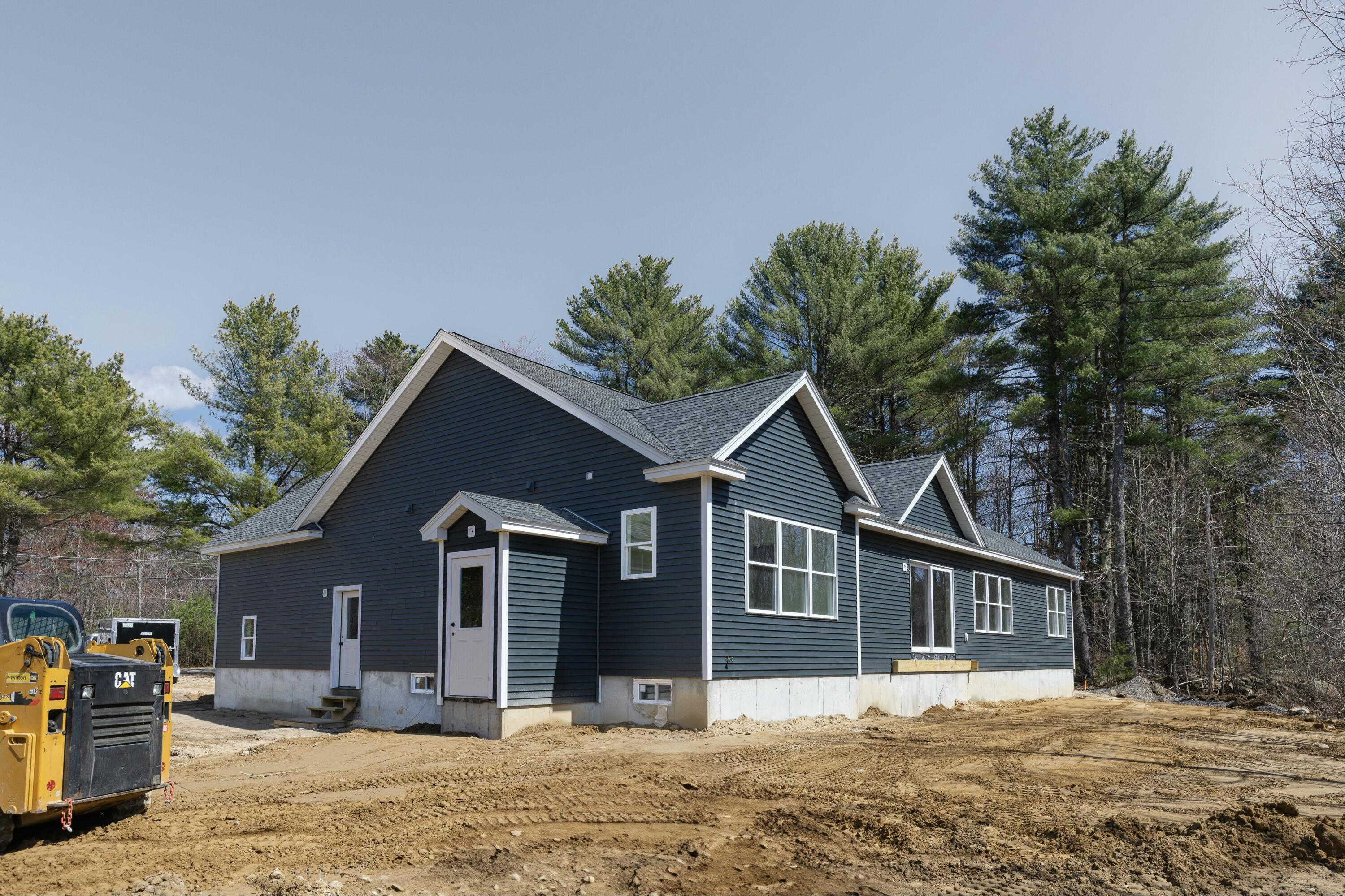 Lebanon, Maine, 04027, United States, 3 Bedrooms Bedrooms, ,3 BathroomsBathrooms,Residential,For Sale,1864632