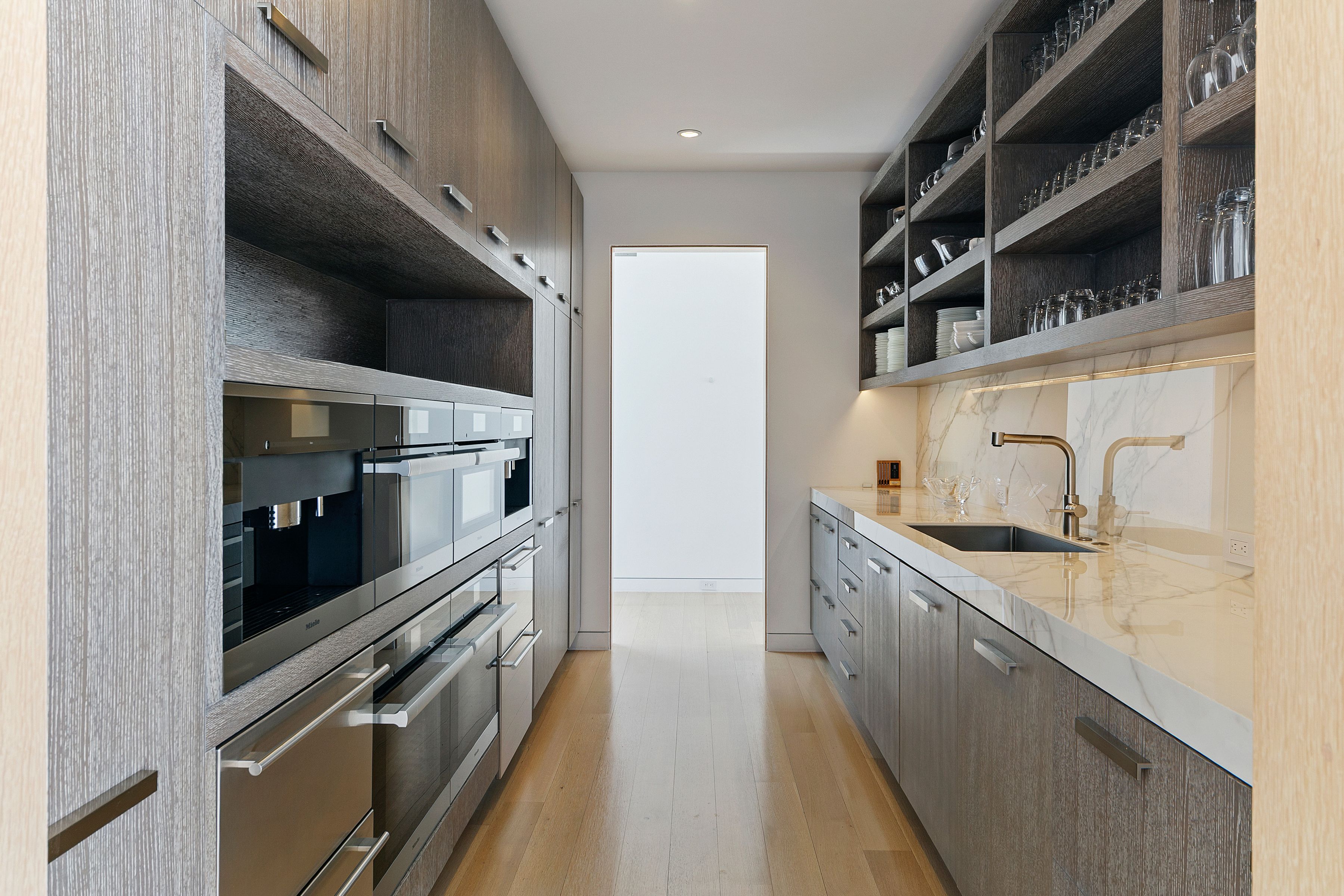  5963 Philip Avenue - 物件實景